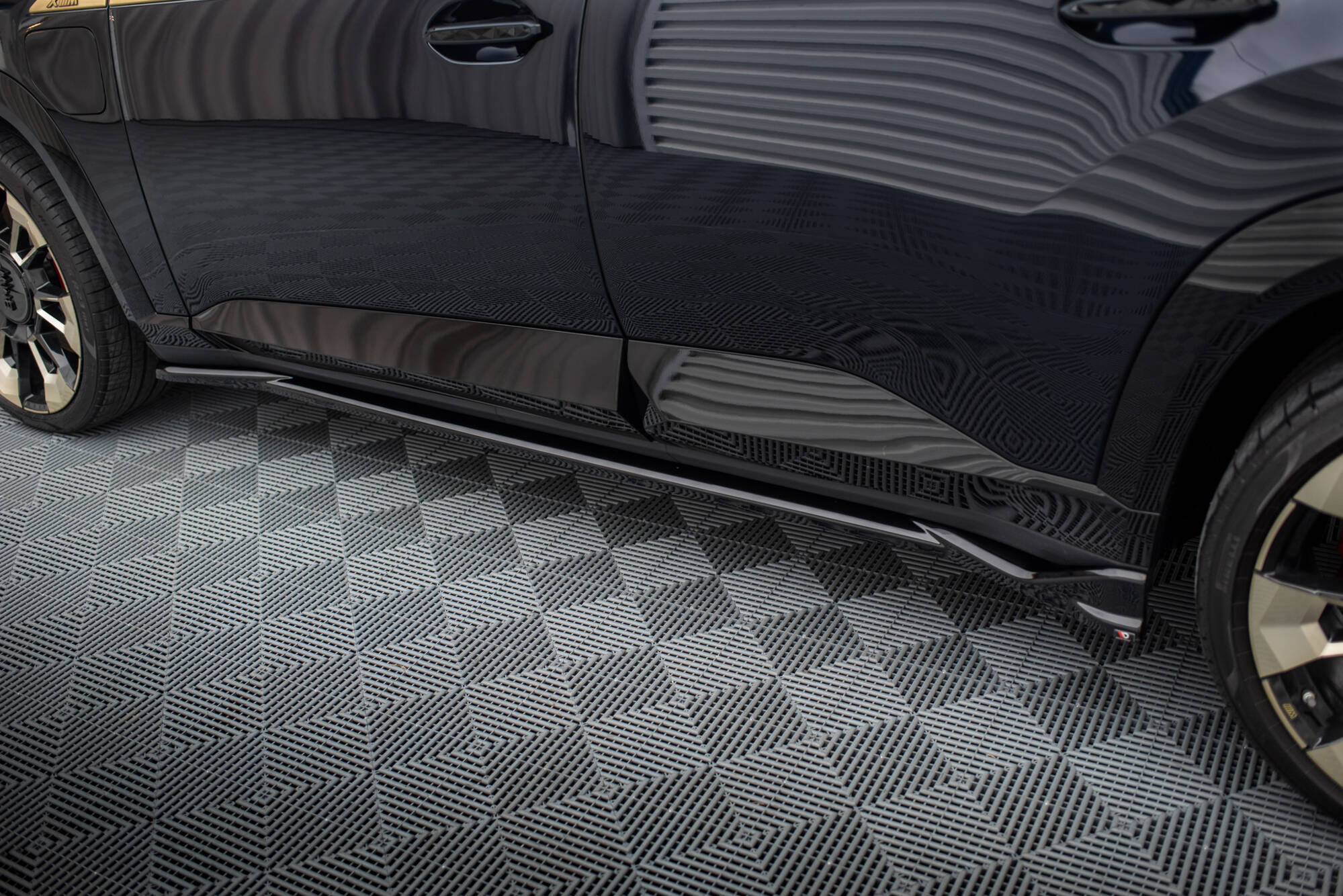 Frontspoiler Lippe Satz BMW XM G09