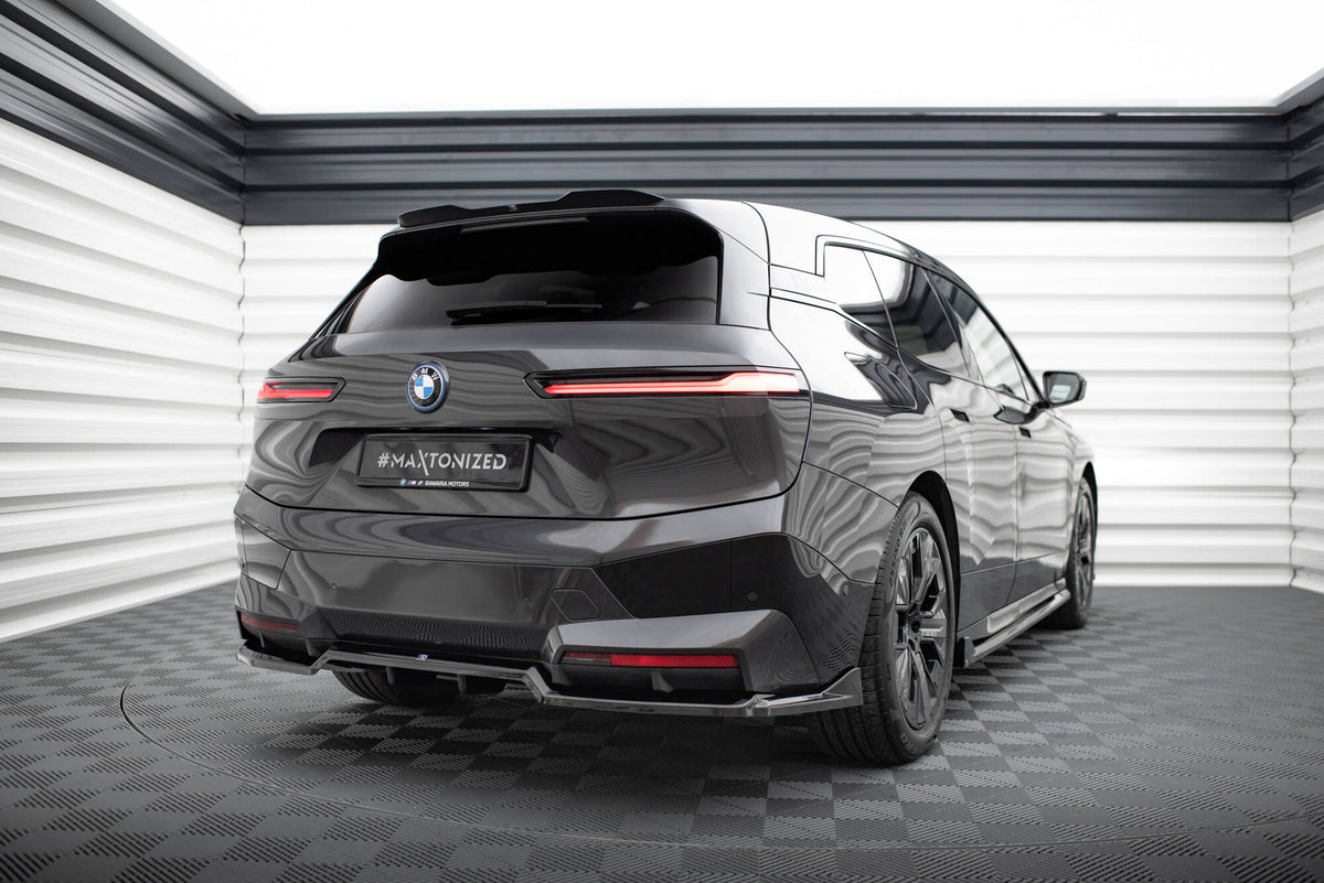 Frontspoiler Lippe, Seitenschweller und Heckdiffusor Satz BMW iX M-Pack i20