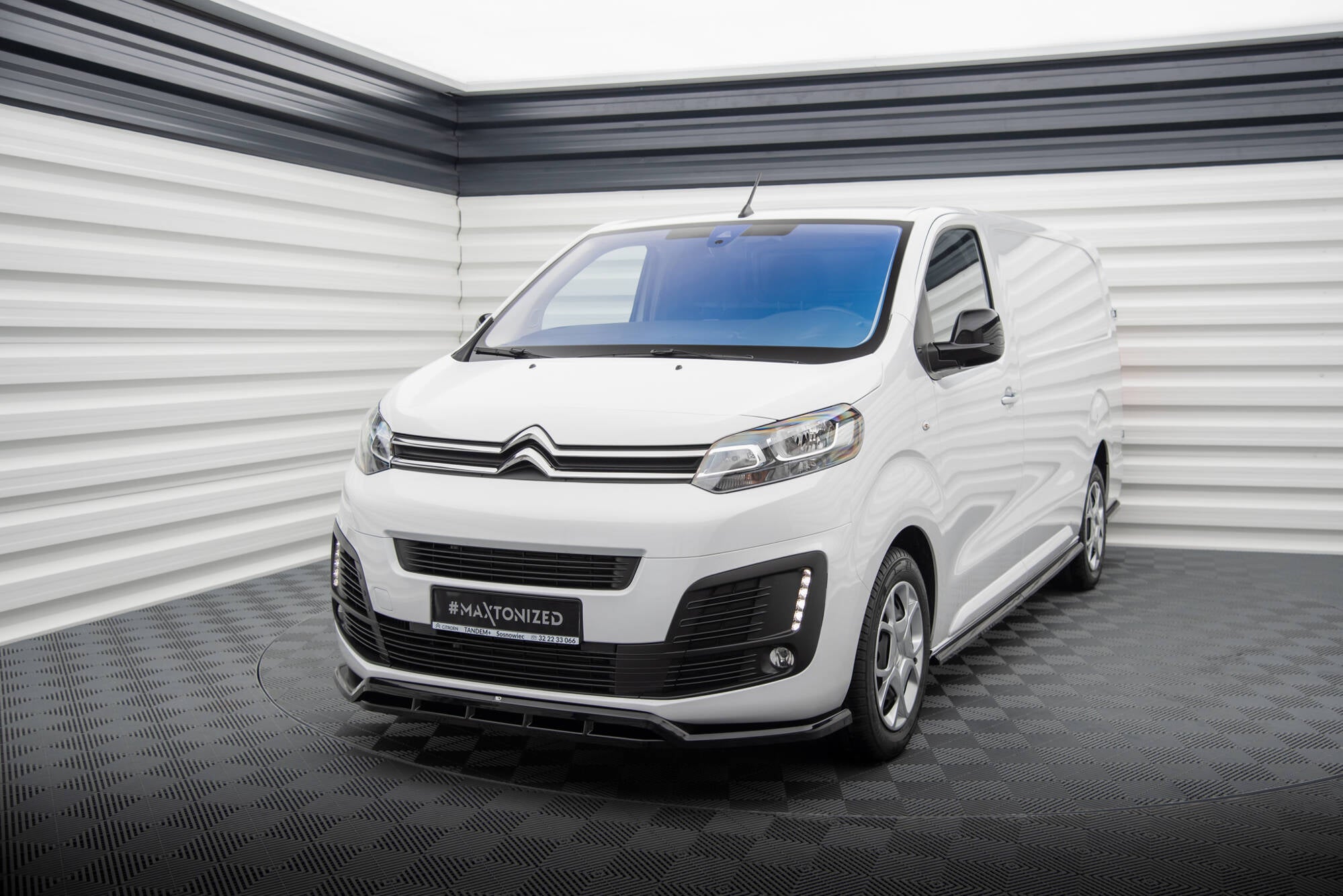 Frontspoiler Lippe Citroen Jumpy L3 Mk3