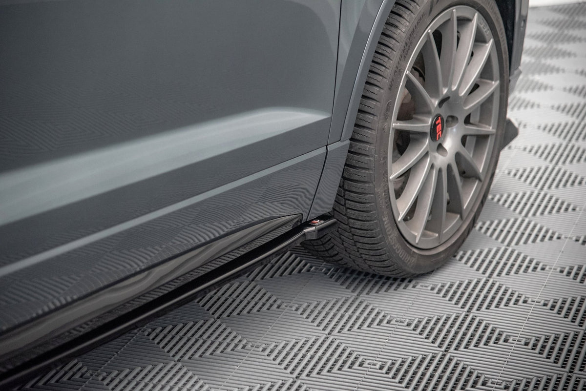 Frontspoiler Lippe, Seitenschweller, Heckdiffusor und Heckseiten Flaps Cupra Ateca Mk1 Facelift