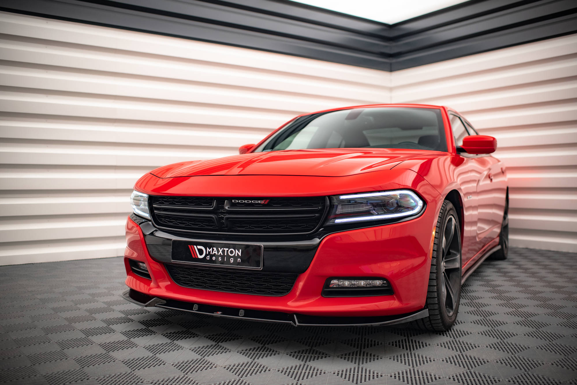 Frontspoiler Lippe, Seitenschweller und Heckdiffusor Dodge Charger RT Mk7 Facelift