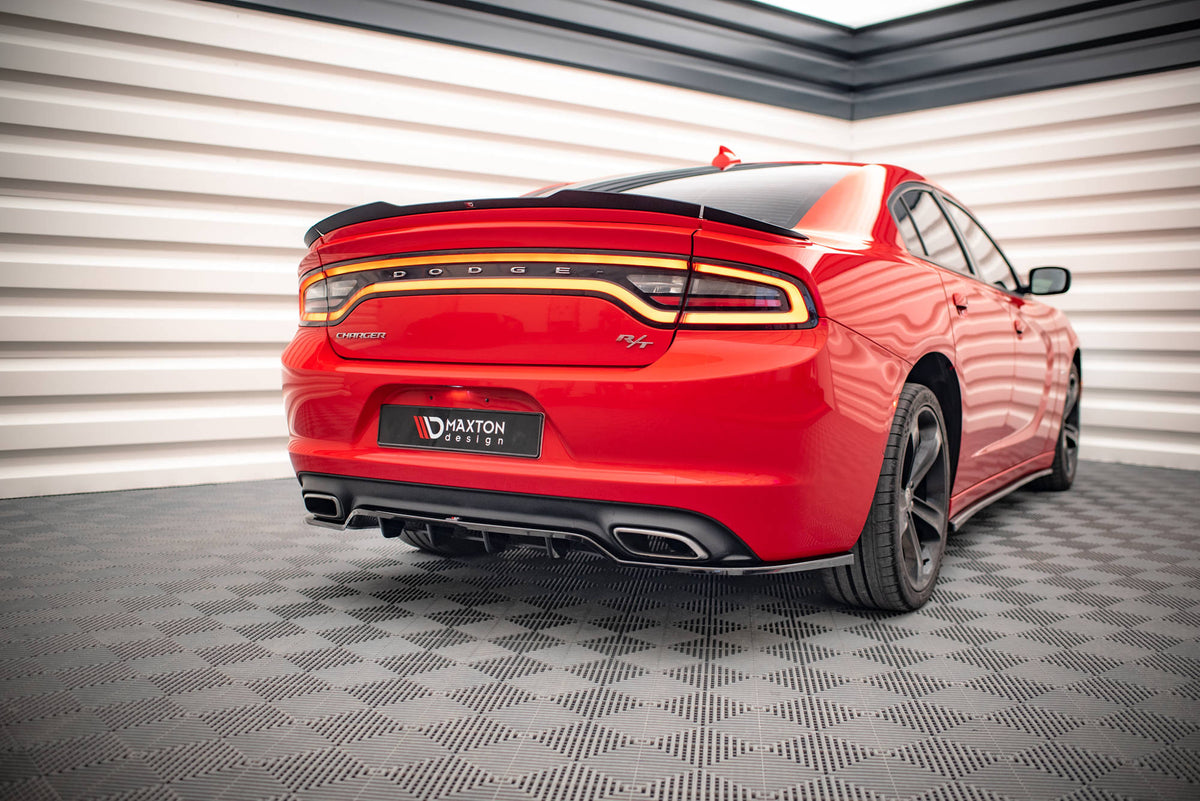 Frontspoiler Lippe, Seitenschweller und Heckdiffusor Dodge Charger RT Mk7 Facelift