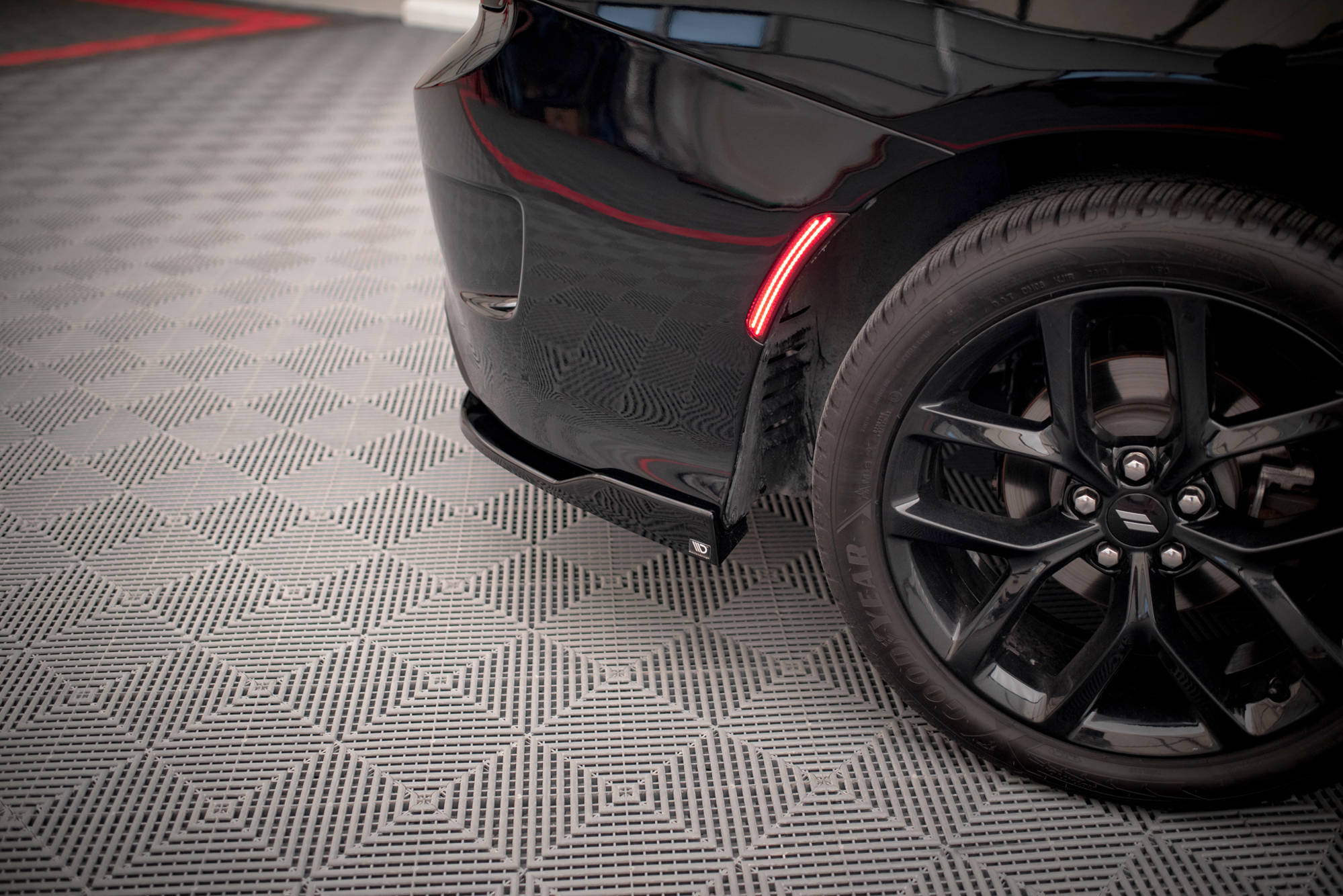 Frontspoiler Lippe, Seitenschweller, Heckdiffusor Dodge Charger SRT Mk7 Facelift