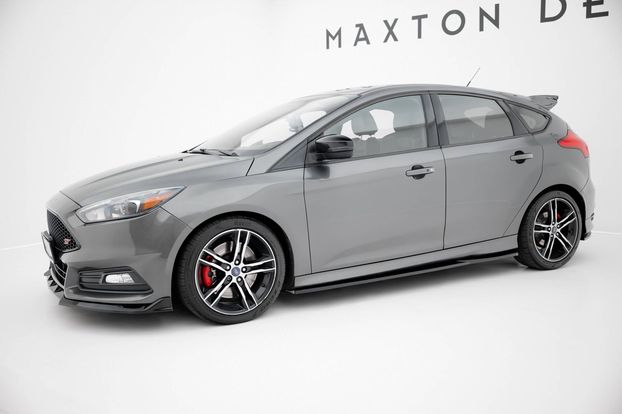 Frontspoiler Lippe, Seitenschweller, Heckdiffusor Ford Focus ST Mk3 Facelift