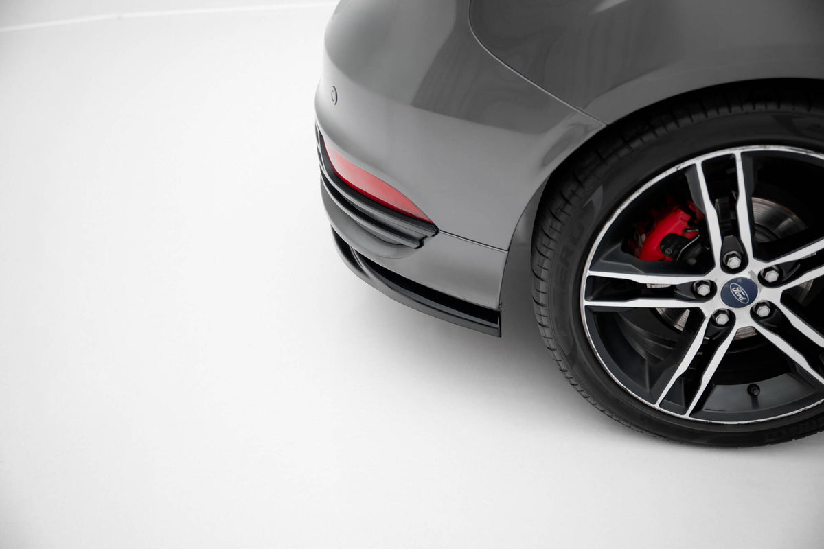 Frontspoiler Lippe, Seitenschweller, Heckdiffusor Ford Focus ST Mk3 Facelift