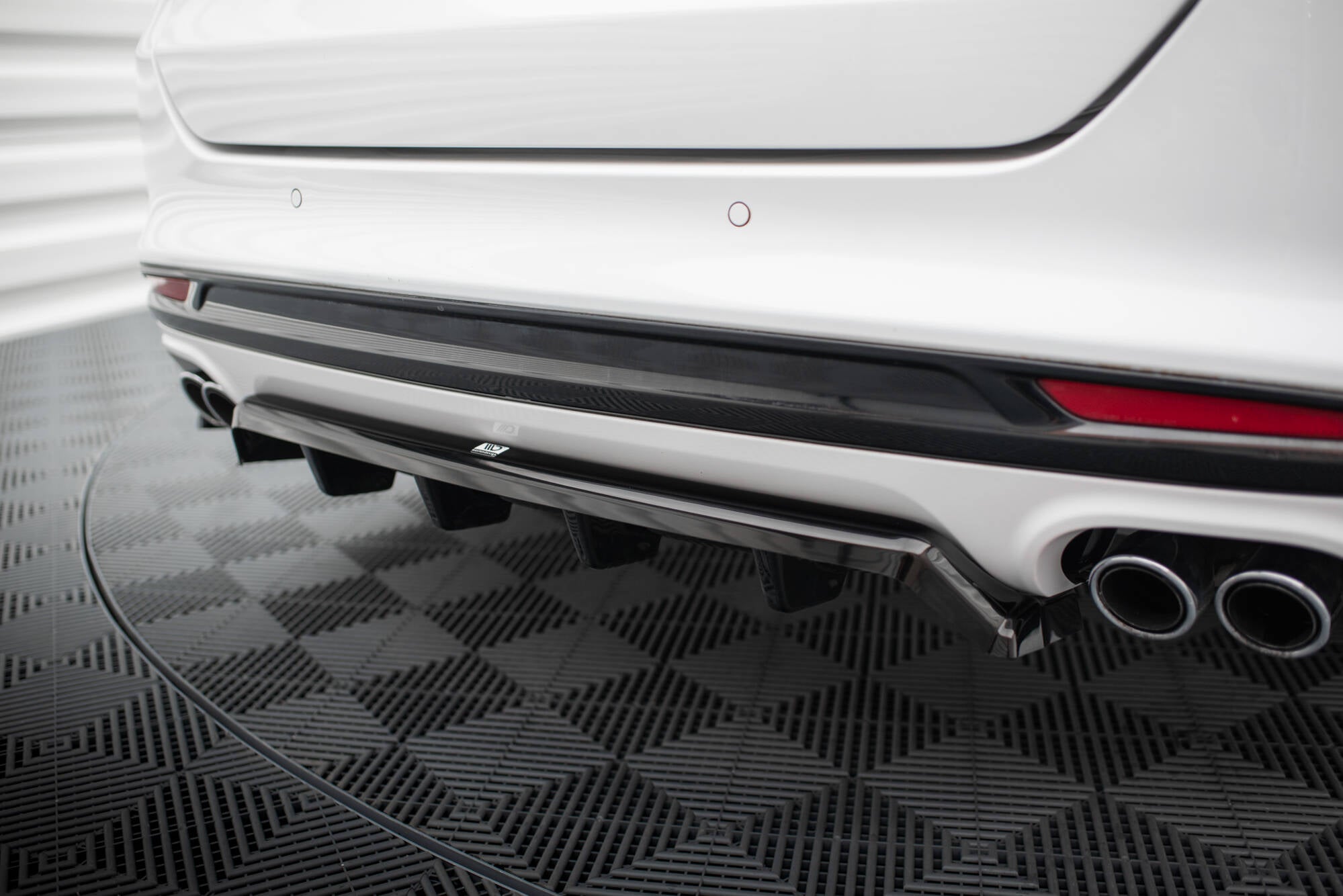 Frontspoiler Lippe & Seitenschweller & Heckdiffusor Ford Mondeo Sport Mk5 Facelift