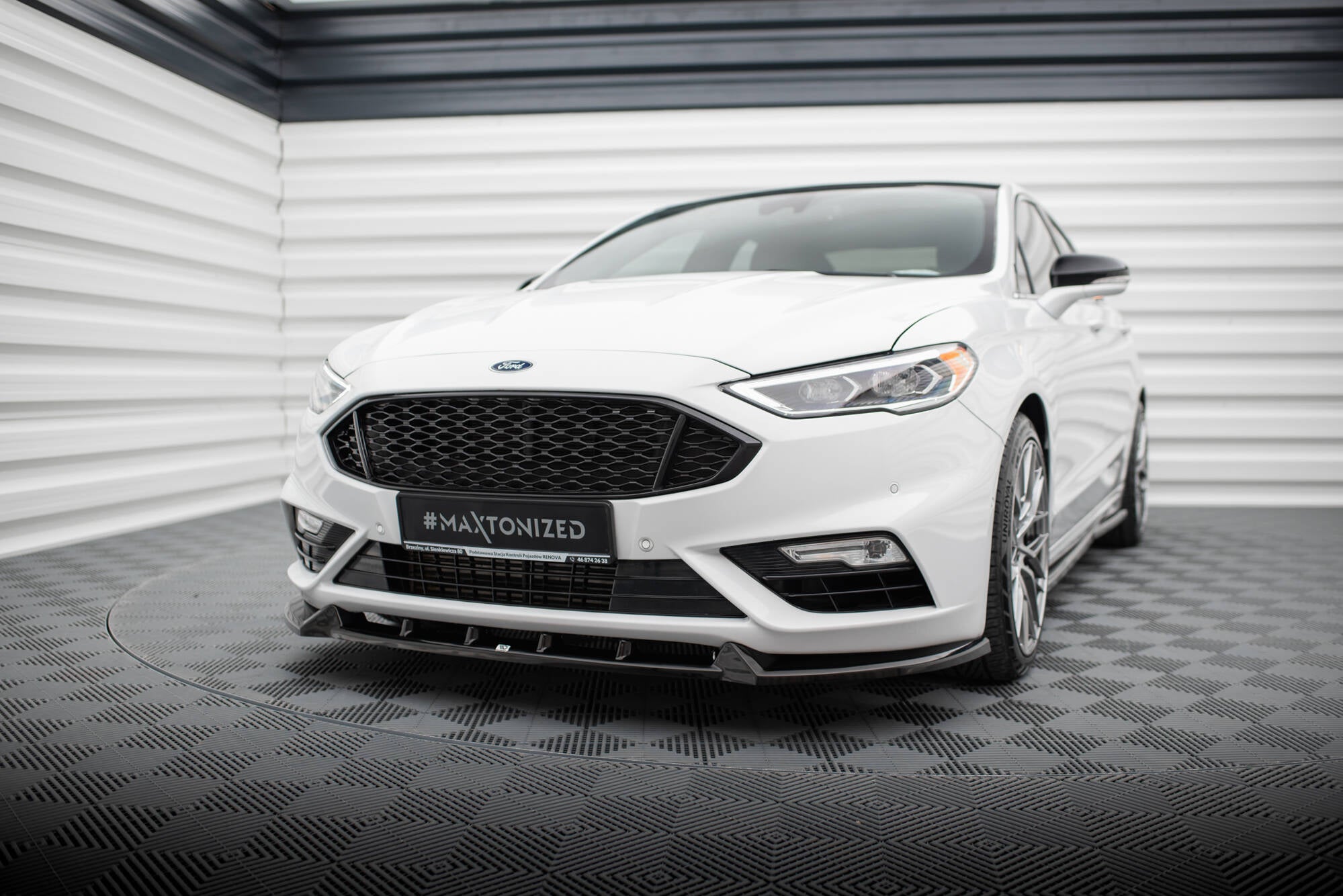 Frontspoiler Lippe & Seitenschweller & Heckdiffusor Ford Mondeo Sport Mk5 Facelift