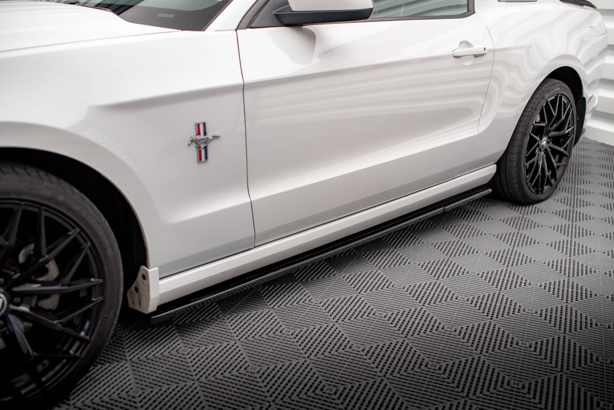 Frontspoiler Lippe Ford Mustang Mk5 Facelift