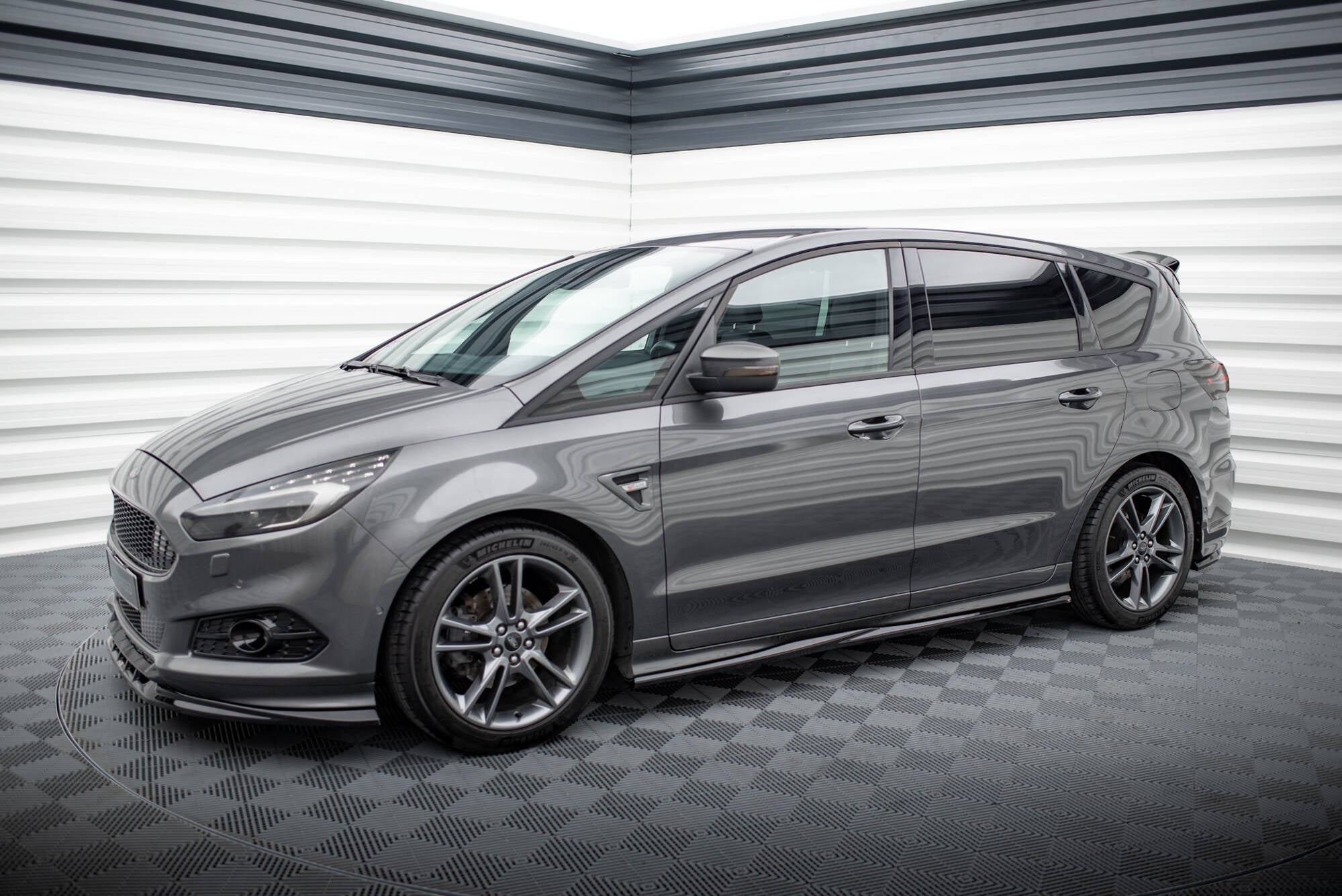 Frontspoiler Lippe Ford S-Max ST-Line Mk2, Seitenschweller Ford S-Max ST-Line Mk2, Heckdiffusor Ford S-Max ST-Line Mk2
