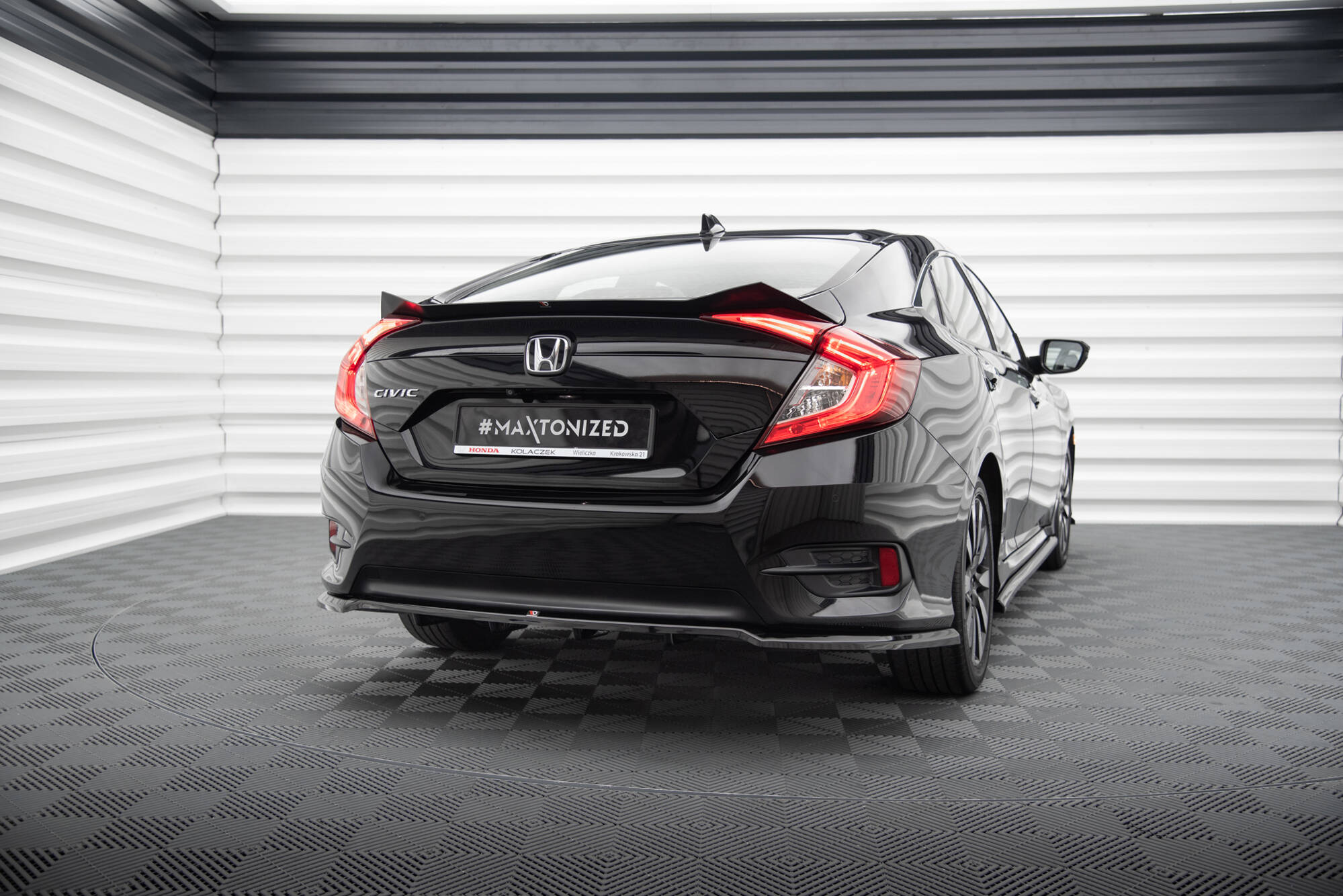 Frontspoiler Lippe Honda Civic Sedan Mk10