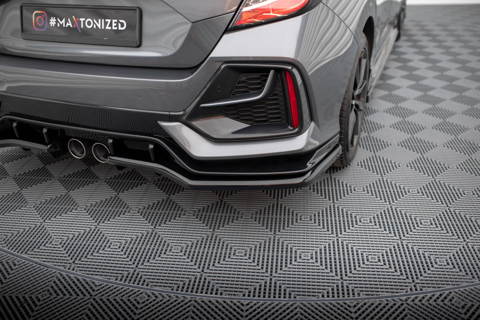 Frontspoiler Lippe, Seitenschweller und Heckdiffusor Honda Civic Sport Mk 10