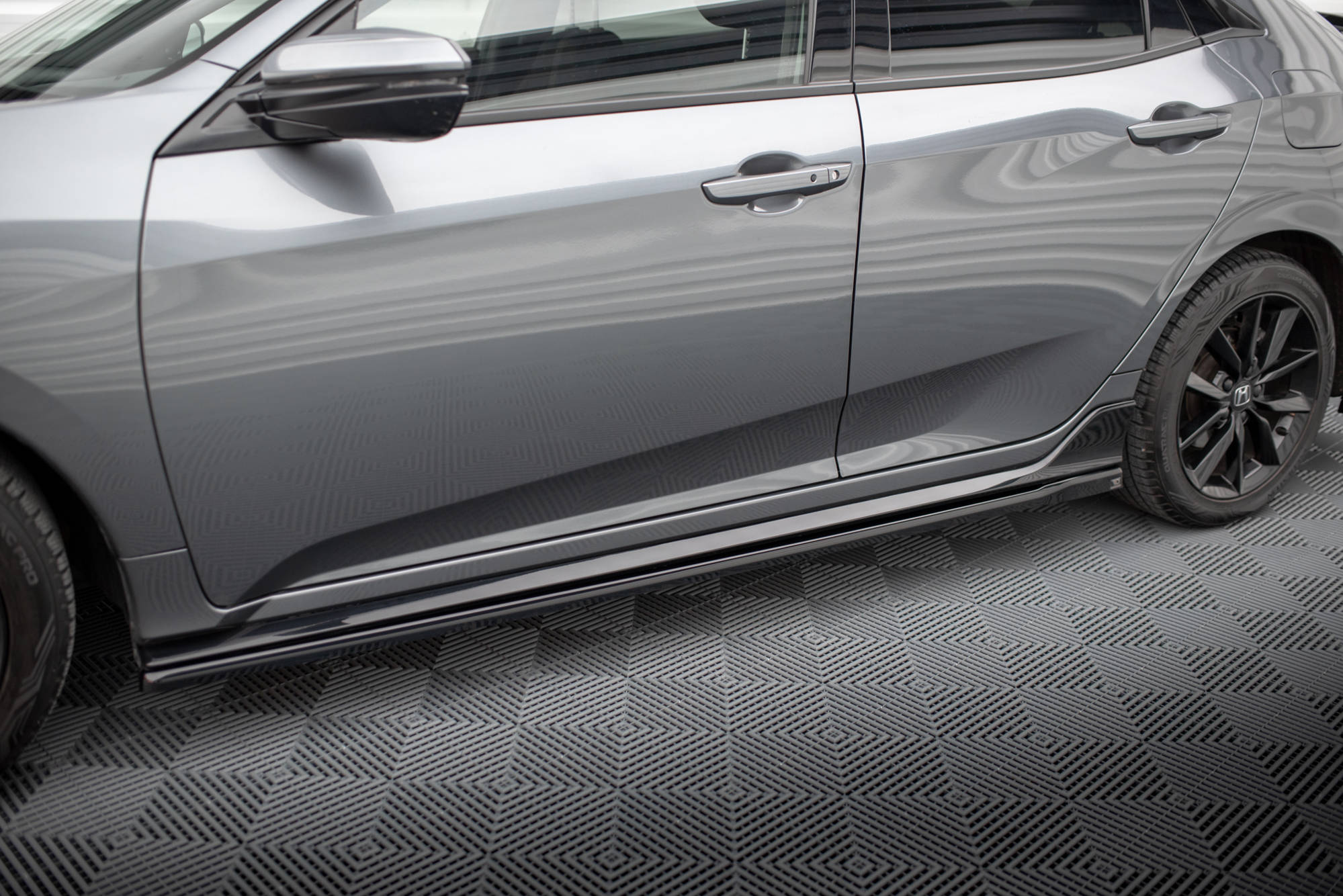 Frontspoiler Lippe, Seitenschweller und Heckdiffusor Honda Civic Sport Mk 10