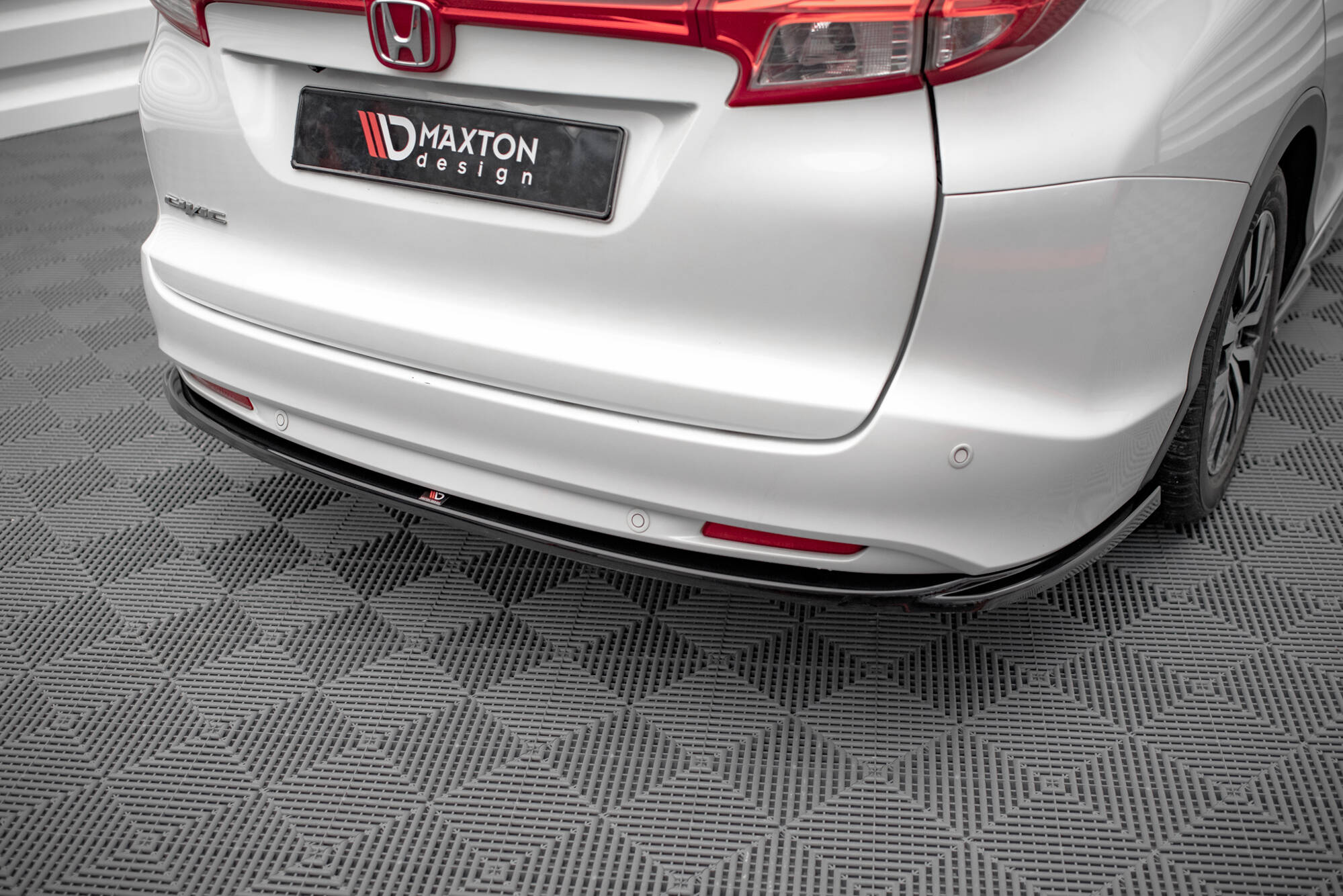 Frontspoiler Lippe, Seitenschweller und Heckdiffusor Satz Honda Civic Tourer Mk9