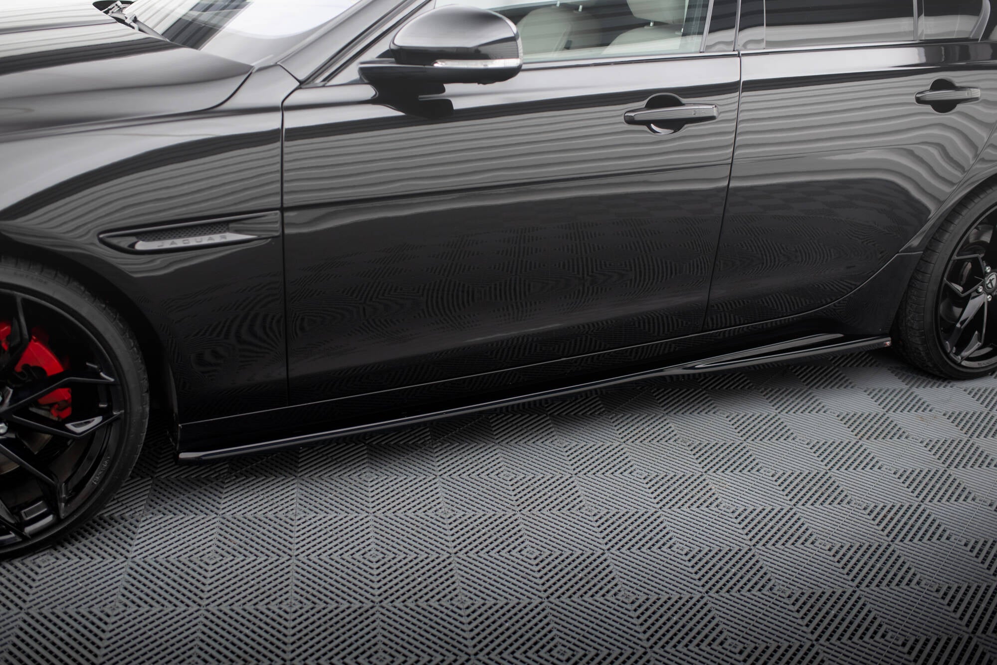 Frontspoiler Lippe Jaguar XE X760 Facelift