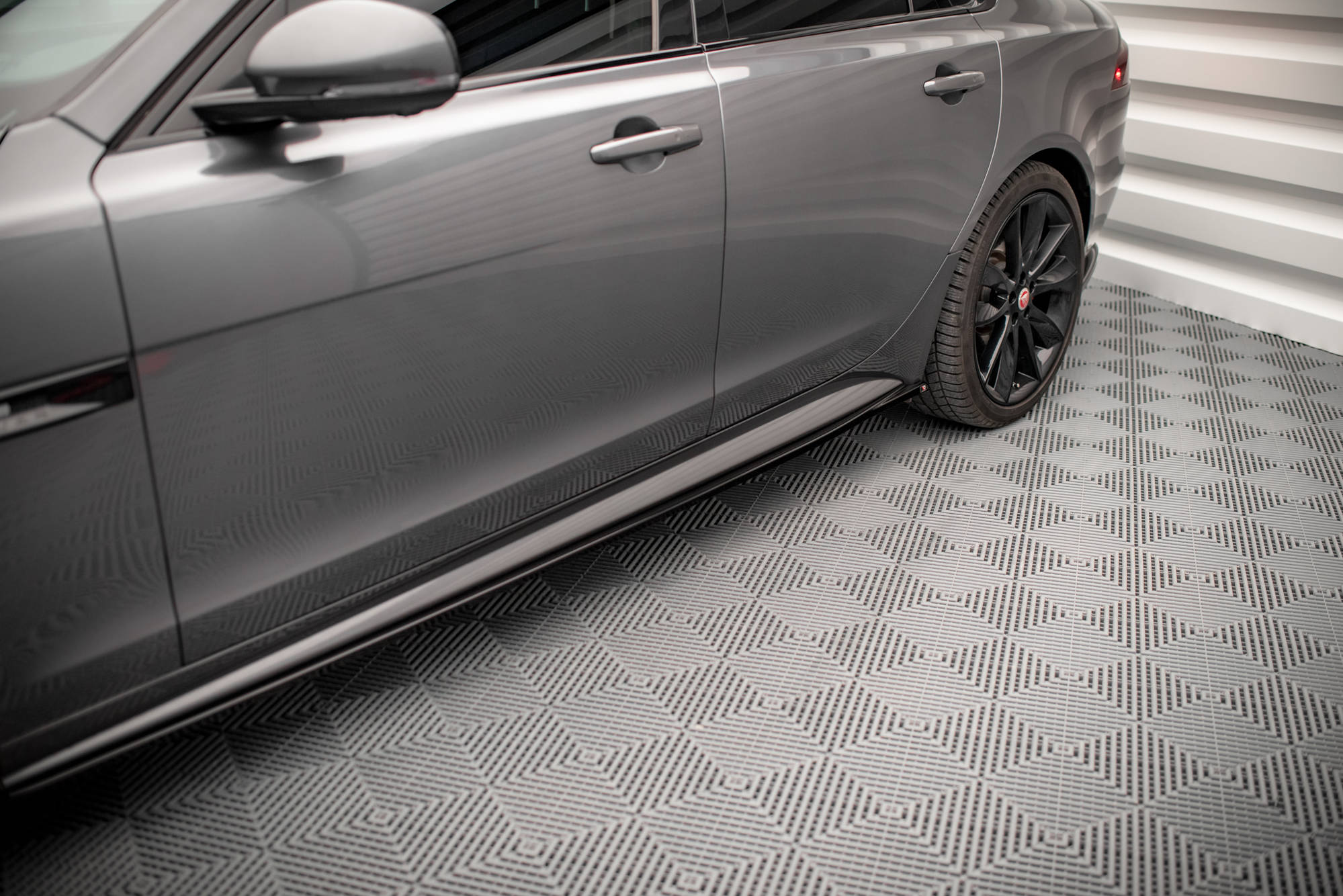 Frontspoiler Lippe Jaguar XF R-Sport Mk2