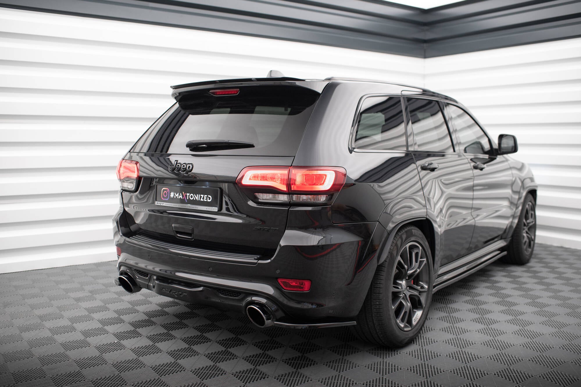 Frontspoiler Lippe Jeep Grand Cherokee SRT WK2 Facelift