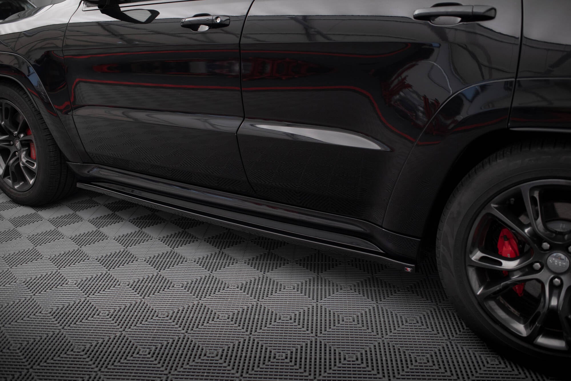 Frontspoiler Lippe Jeep Grand Cherokee SRT WK2 Facelift