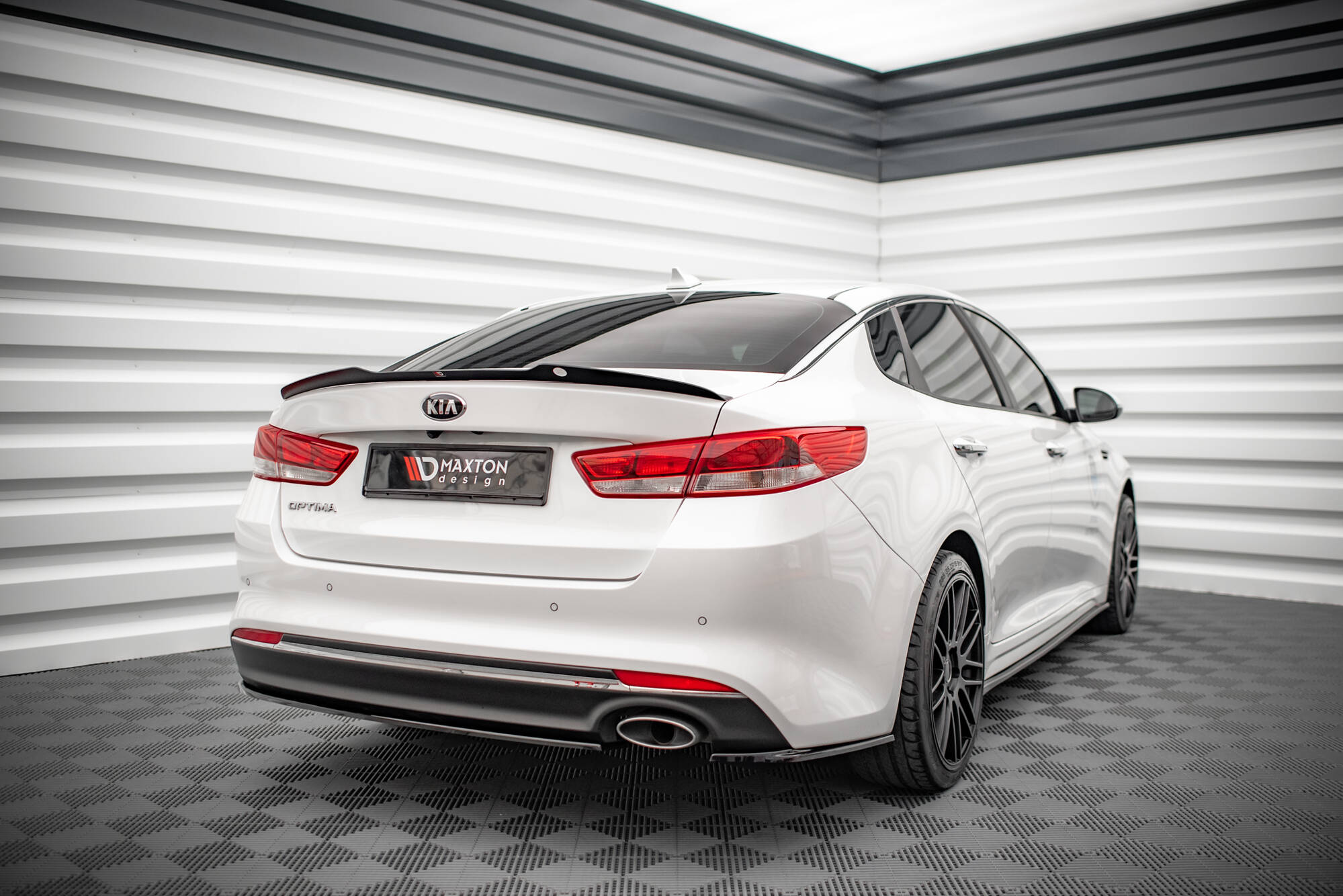 Frontspoiler Lippe, Seitenschweller, Heckdiffusor Kia Optima Mk4