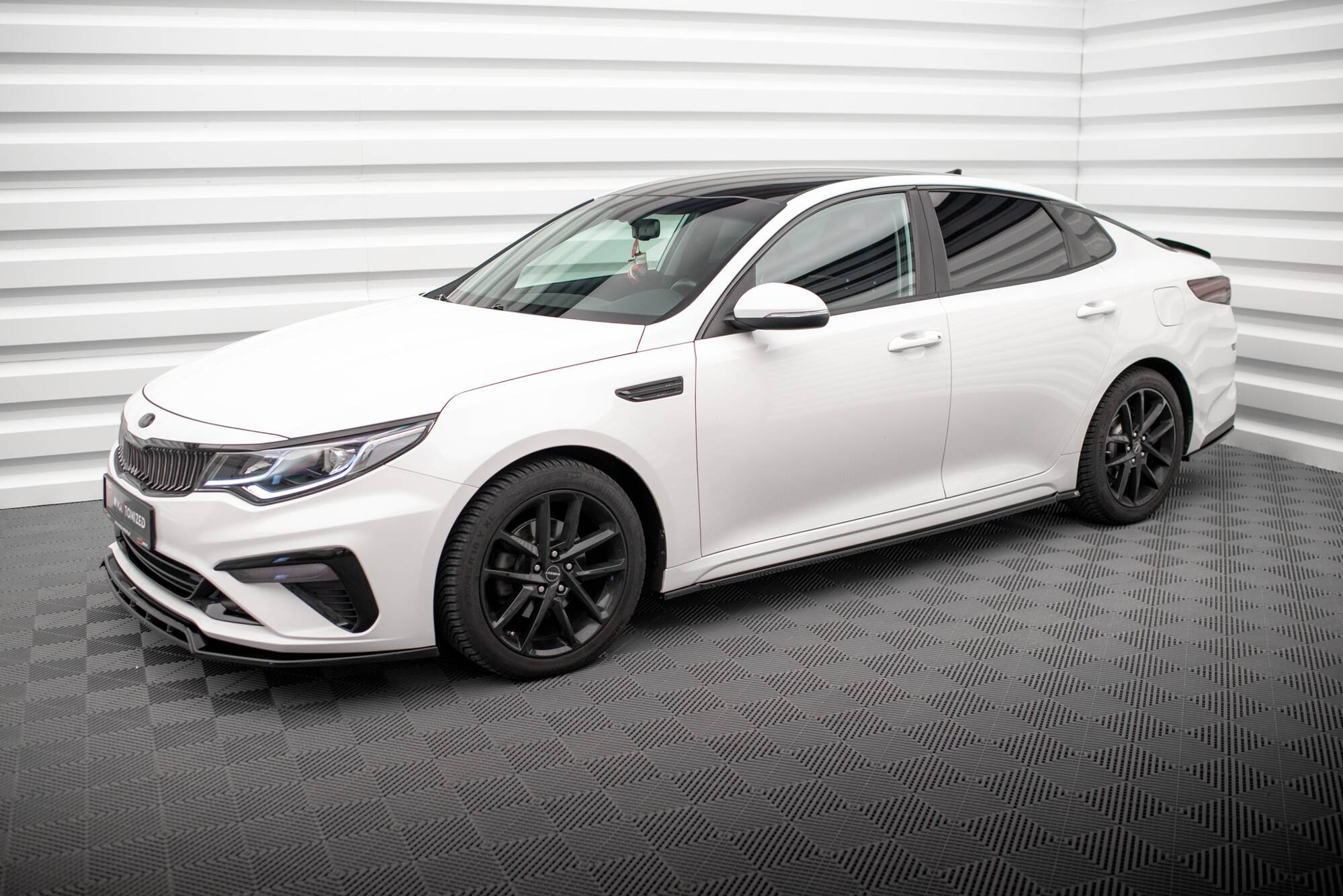 Frontspoiler Lippe, Seitenschweller, Heckdiffusor Satz Kia Optima Mk4 Facelift