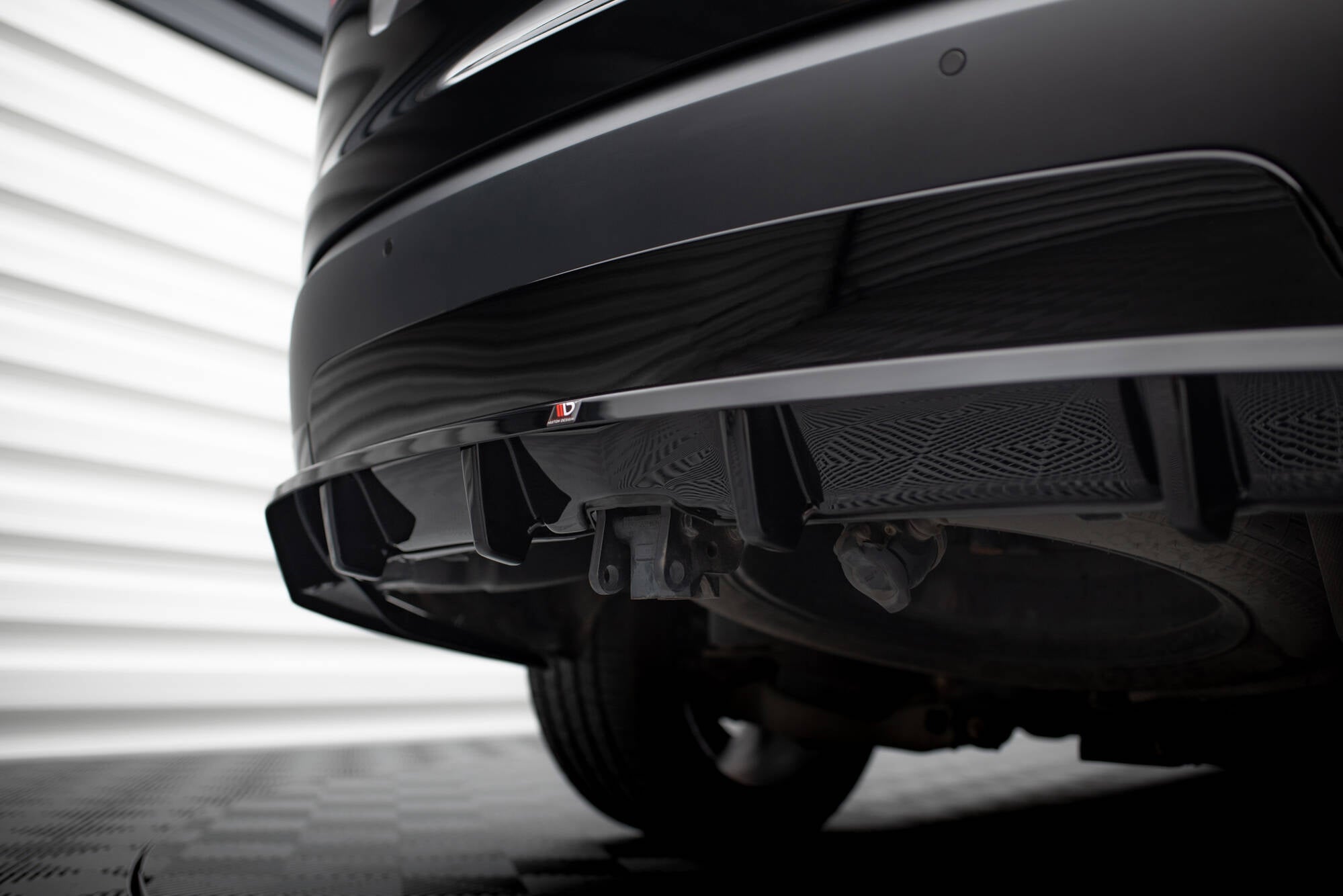 Frontspoiler Lippe, Seitenschweller, Heckdiffusor Land Rover Discovery HSE Mk5
