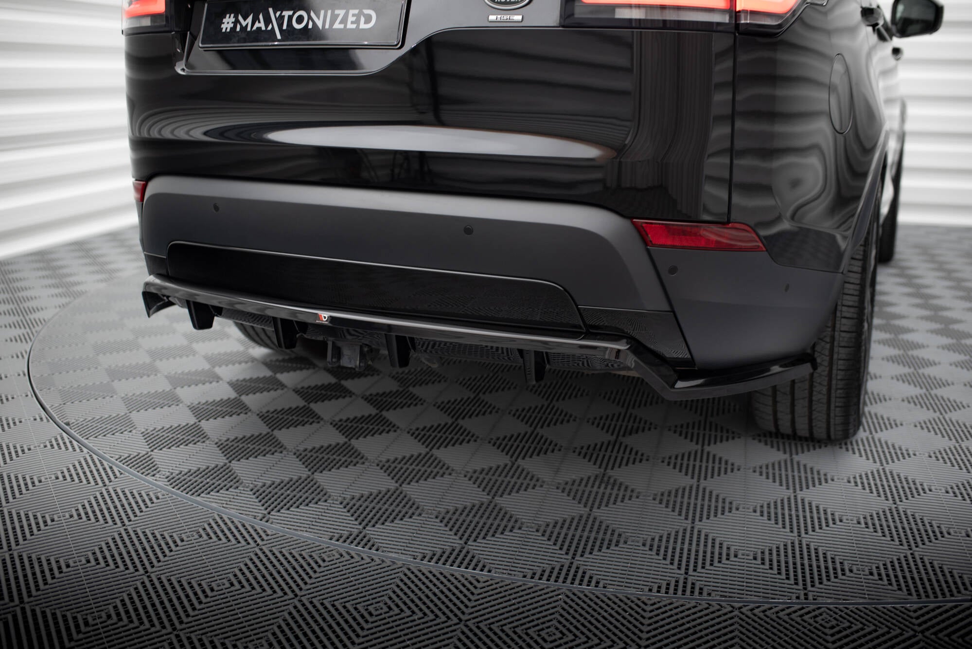 Frontspoiler Lippe, Seitenschweller, Heckdiffusor Land Rover Discovery HSE Mk5