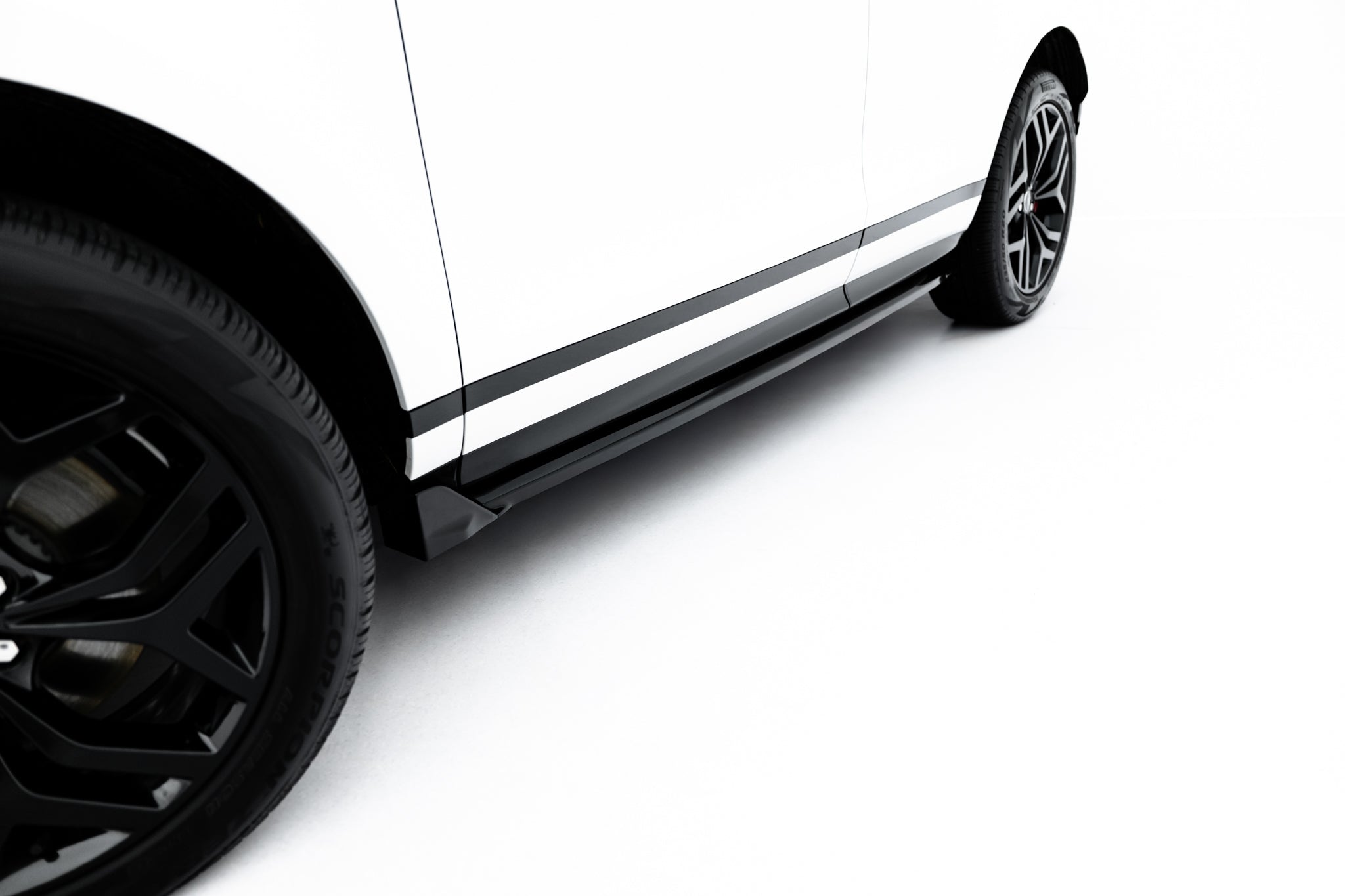 Frontspoiler Lippe, Seitenschweller, Heckdiffusor Land Rover Range Rover Evoque Dynamic MK2