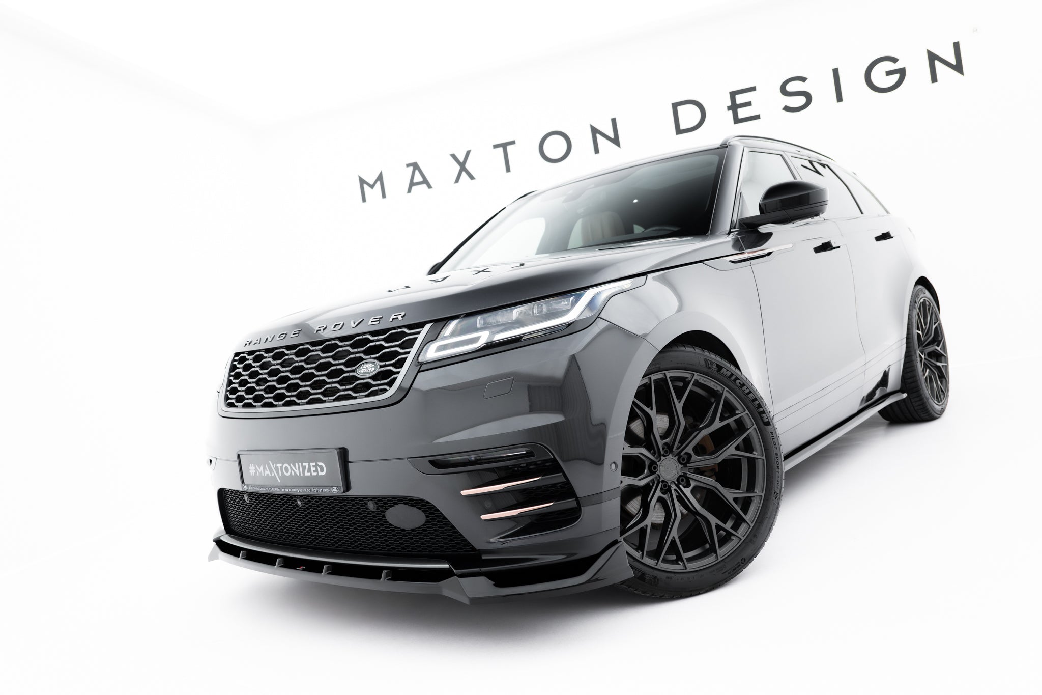 Frontspoiler Lippe, Seitenschweller, Heckdiffusor Land Rover Range Rover Velar R-Dynamic MK1 (Das Kit ist nicht mit einer Anhängerkupplung kompatibel)