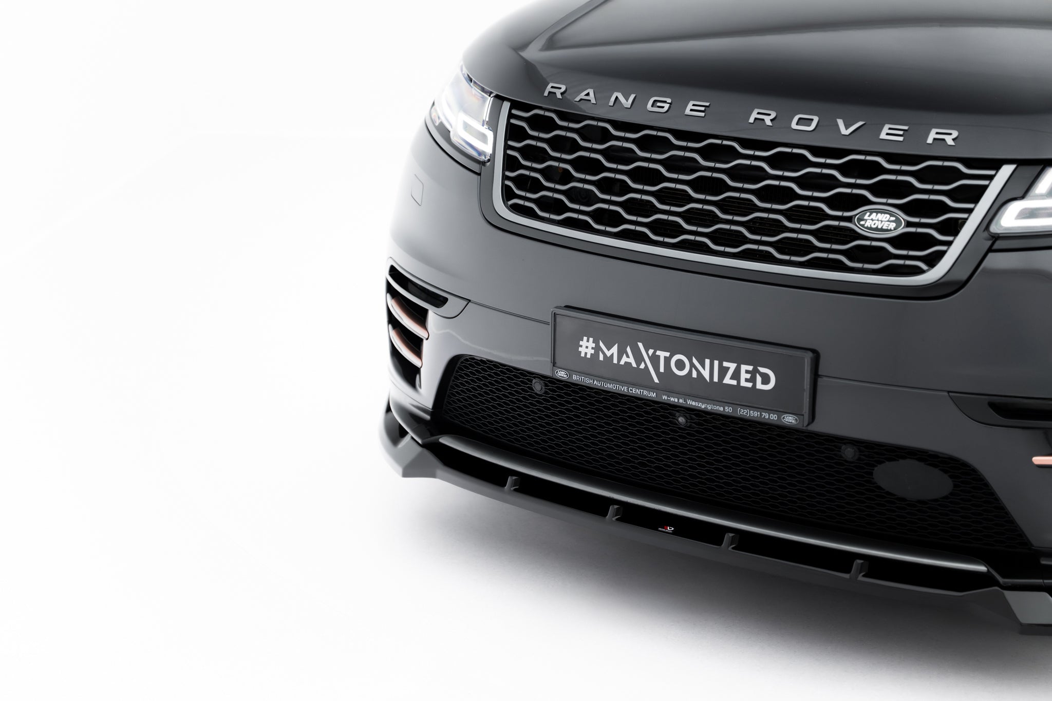 Frontspoiler Lippe, Seitenschweller, Heckdiffusor Land Rover Range Rover Velar R-Dynamic MK1 (Das Kit ist nicht mit einer Anhängerkupplung kompatibel)