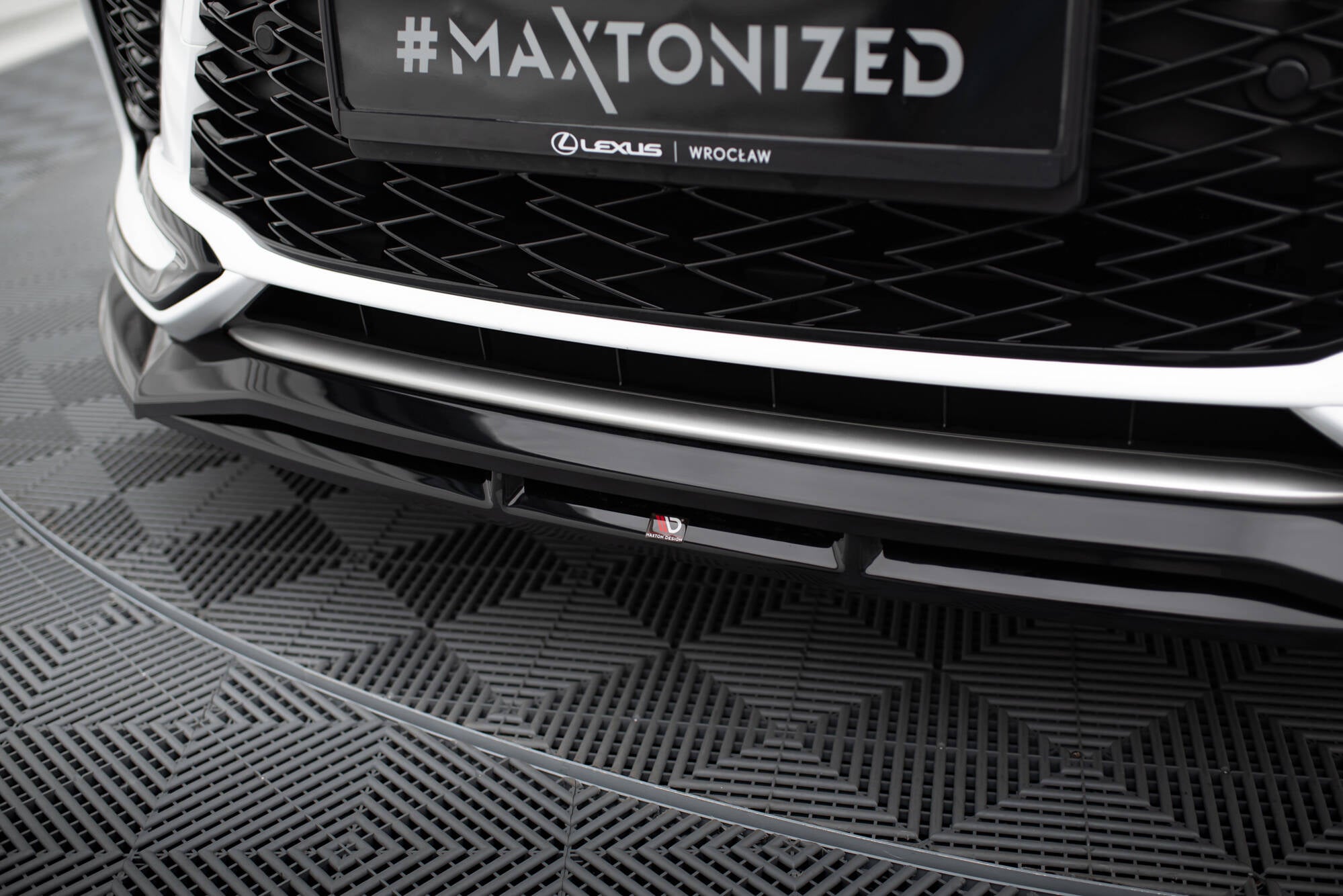 Frontspoiler Lippe, Seitenschweller, Heckdiffusor Satz Lexus RX F-Sport Mk5