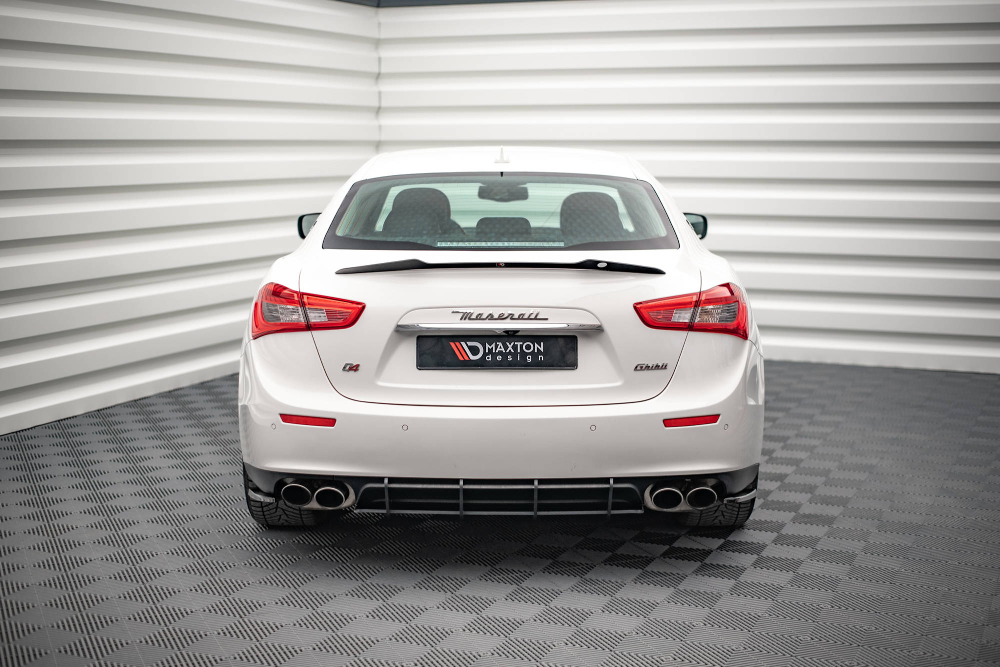 Frontspoiler Lippe, Seitenschweller und Heckdiffusor Satz Maserati Ghibli Mk3 Facelift