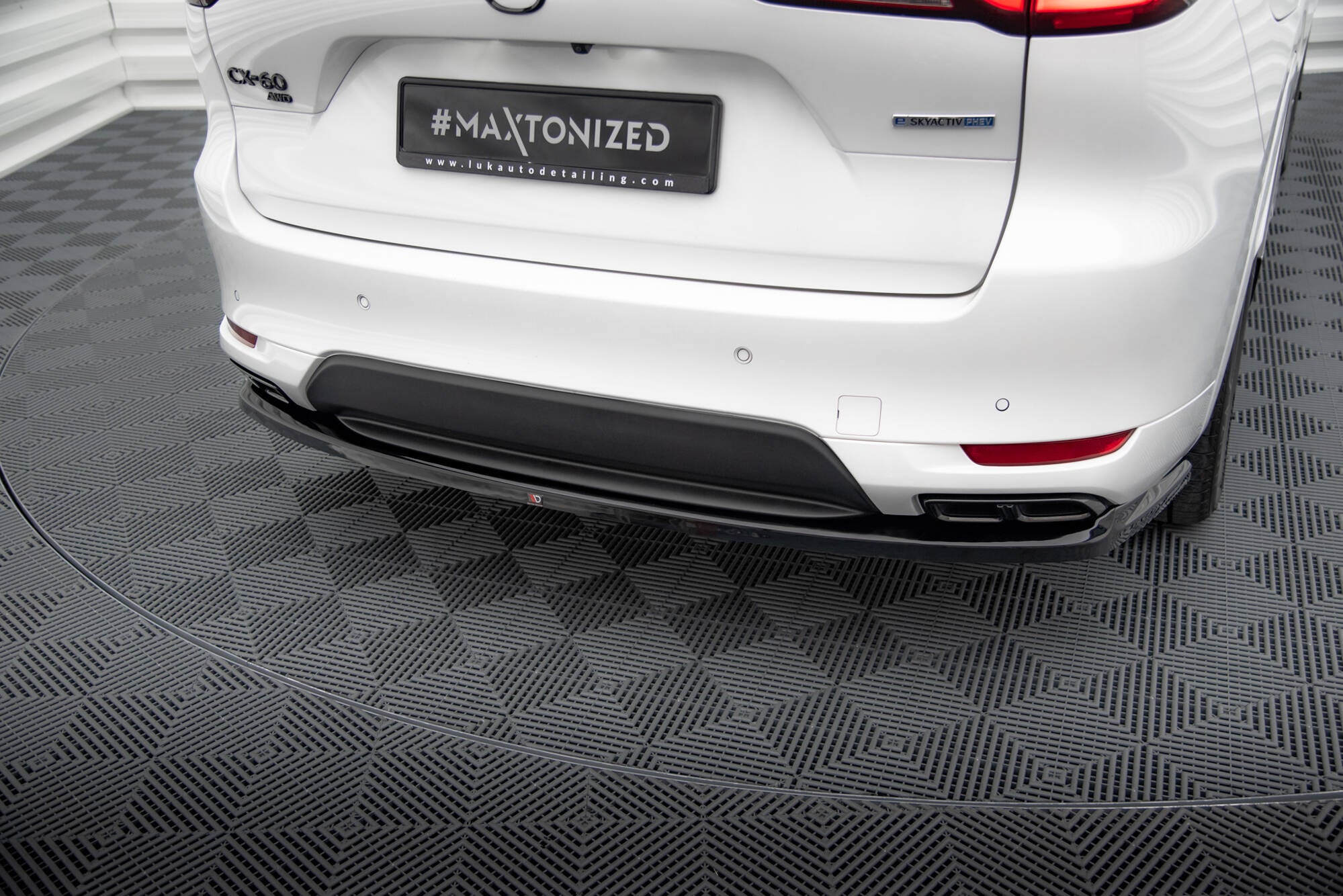 Frontspoiler Lippe, Seitenschweller, Heckdiffusor Mazda CX-60 Mk1