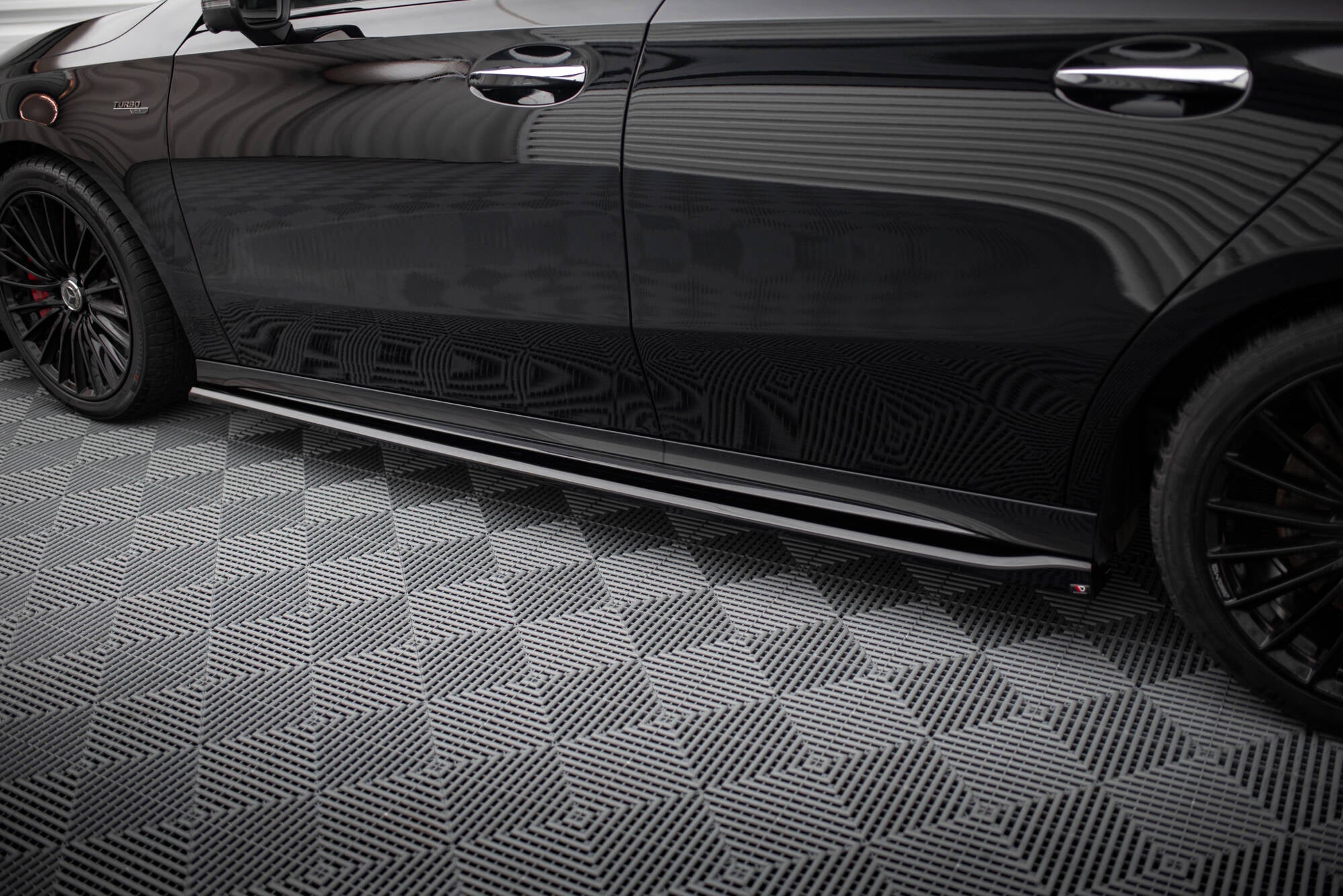 Frontspoiler Lippe, Seitenschweller, Heckdiffusor Mercedes-AMG A35 Hatchback W177 Facelift