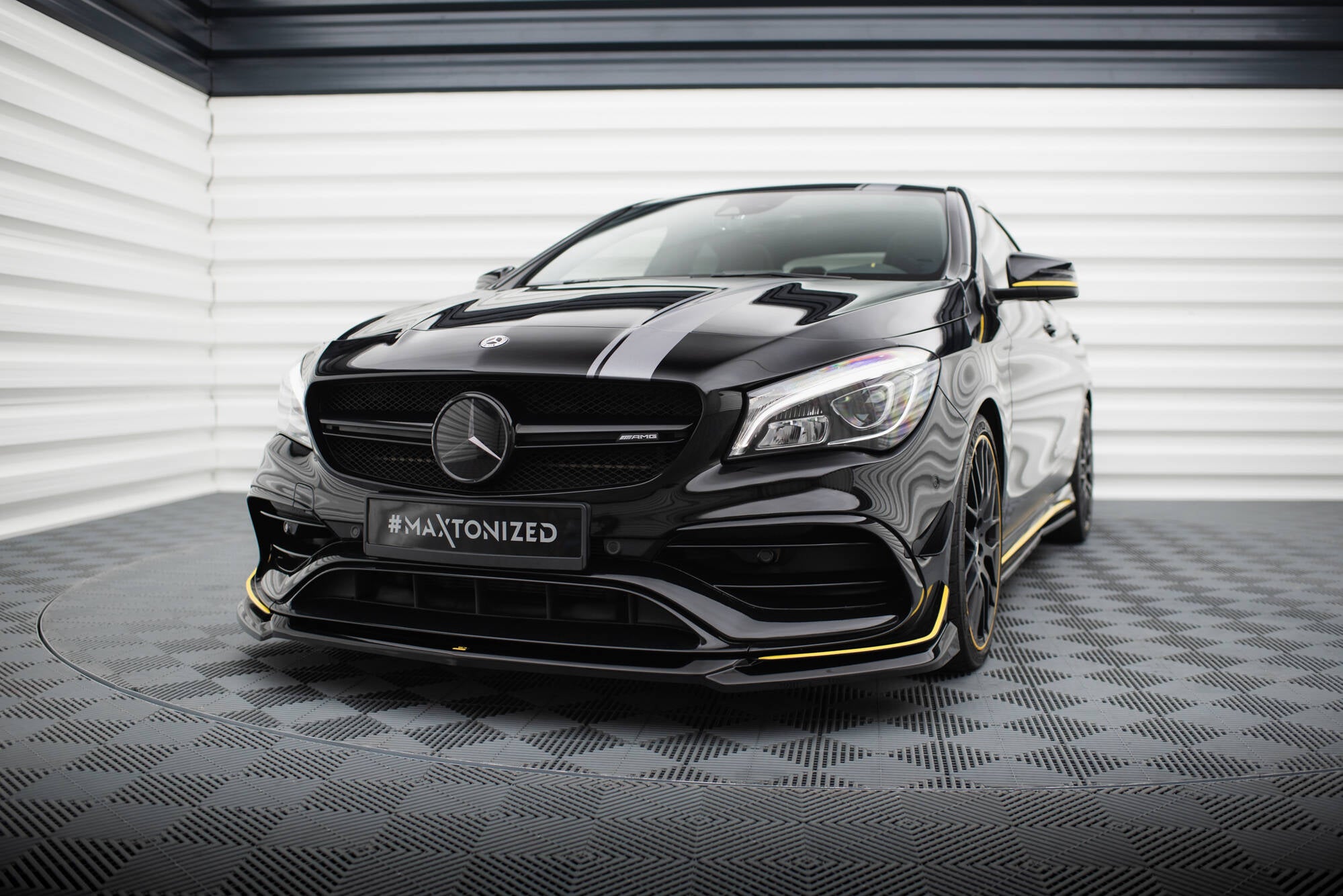 Frontspoiler Lippe, Seitenschweller und Heckdiffusor Mercedes-AMG CLA 45 Aero C117 Facelift