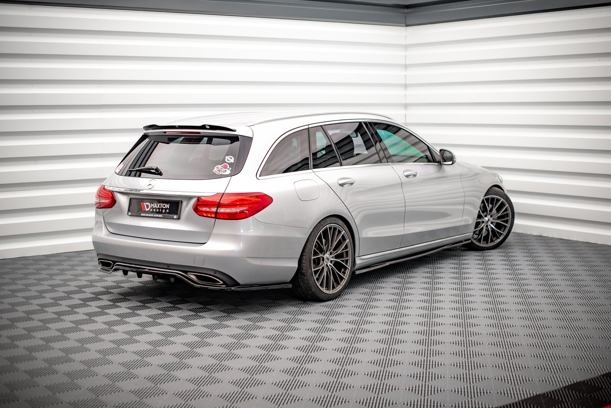Frontspoiler Lippe & Seitenschweller & Heckdiffusor Mercedes-Benz C W205