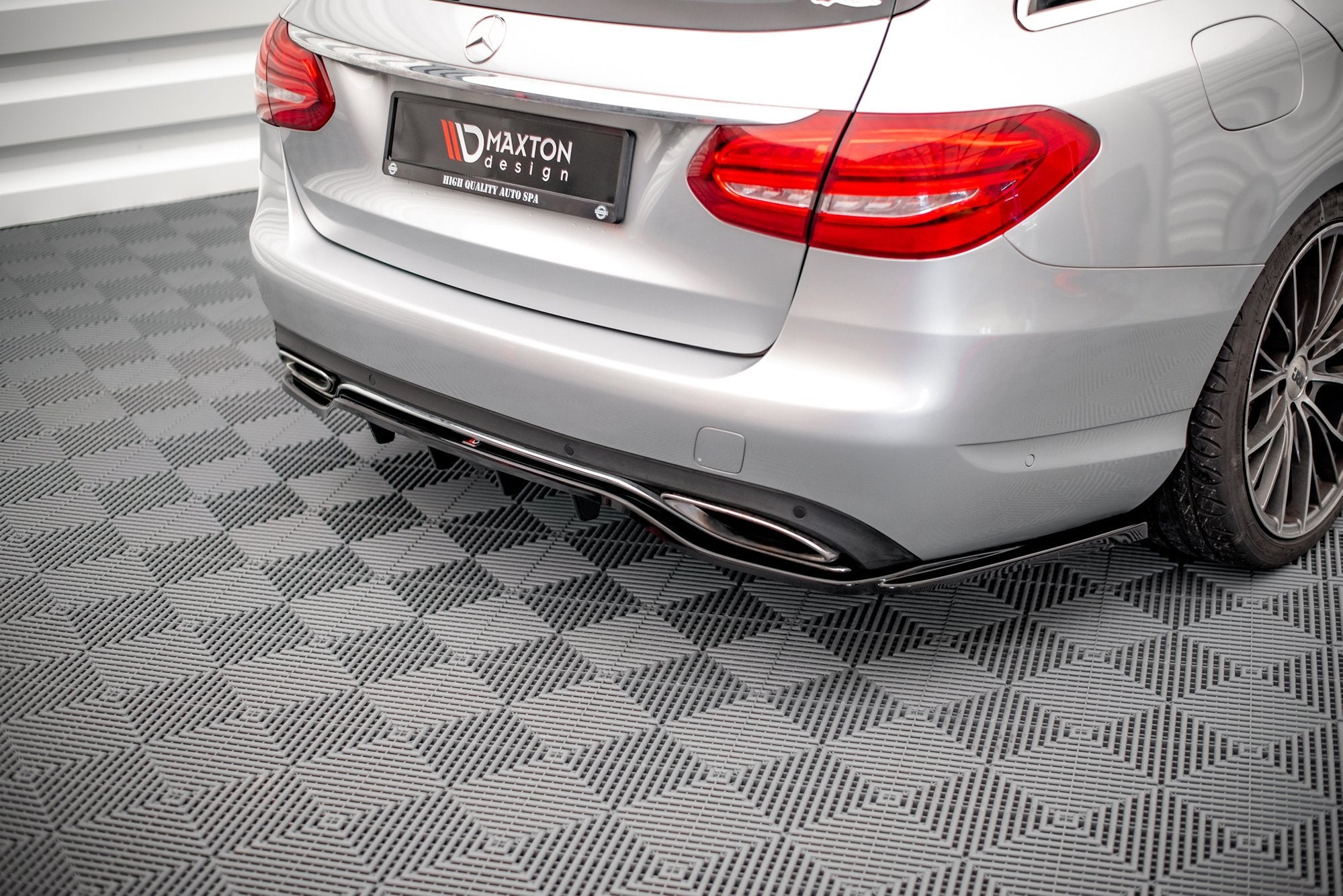 Frontspoiler Lippe & Seitenschweller & Heckdiffusor Mercedes-Benz C W205