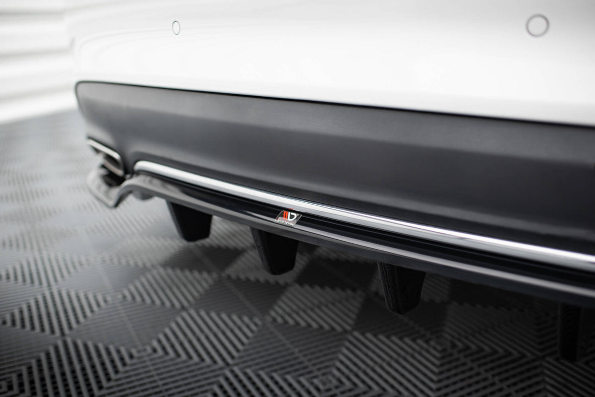 Frontspoiler Lippe, Seitenschweller, Heckdiffusor Satz Mercedes-Benz CLA C117 Facelift