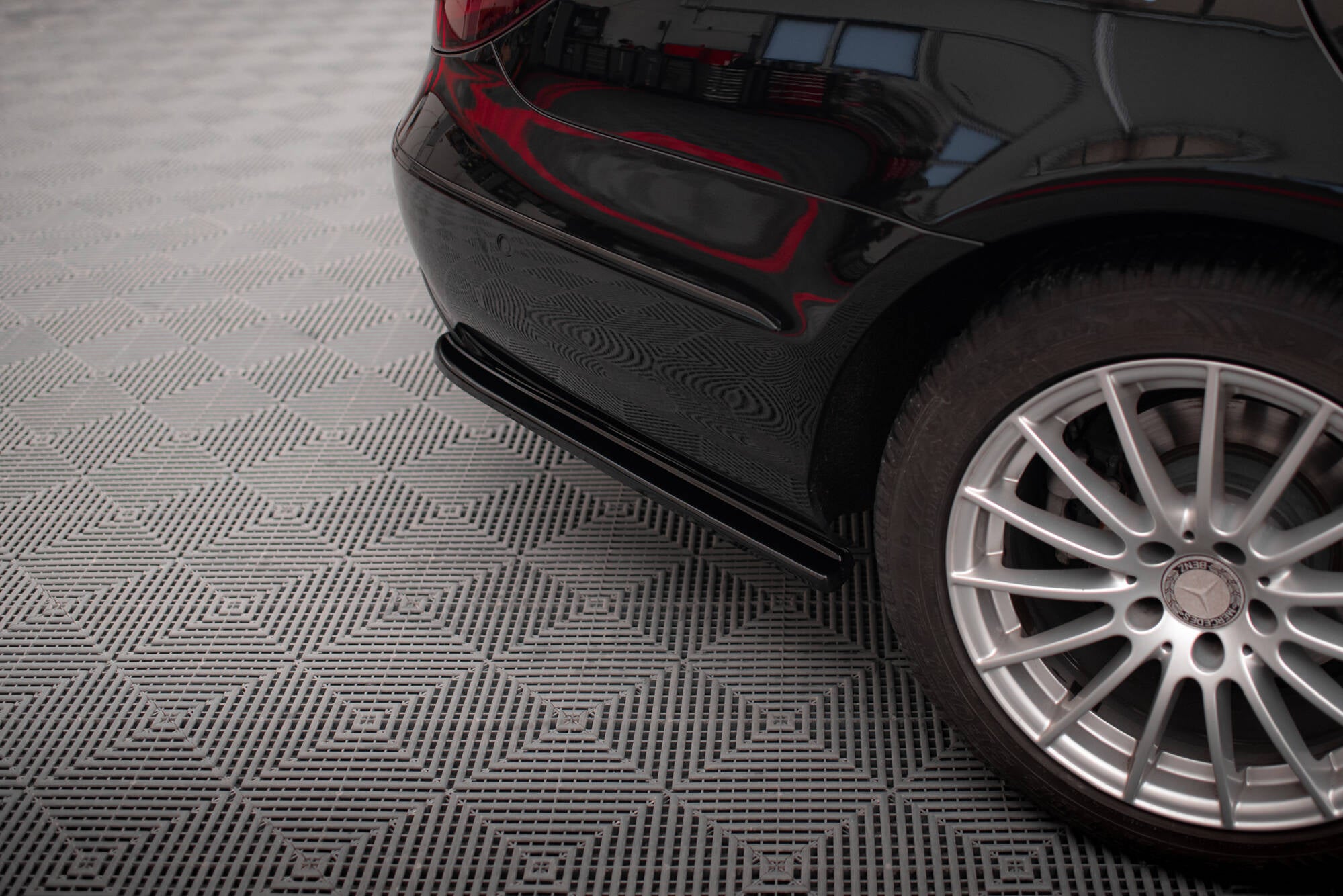 Frontspoiler Lippe, Seitenschweller, Heckdiffusor, Heckseiten Flaps Mercedes-Benz CLS C218 Facelift
