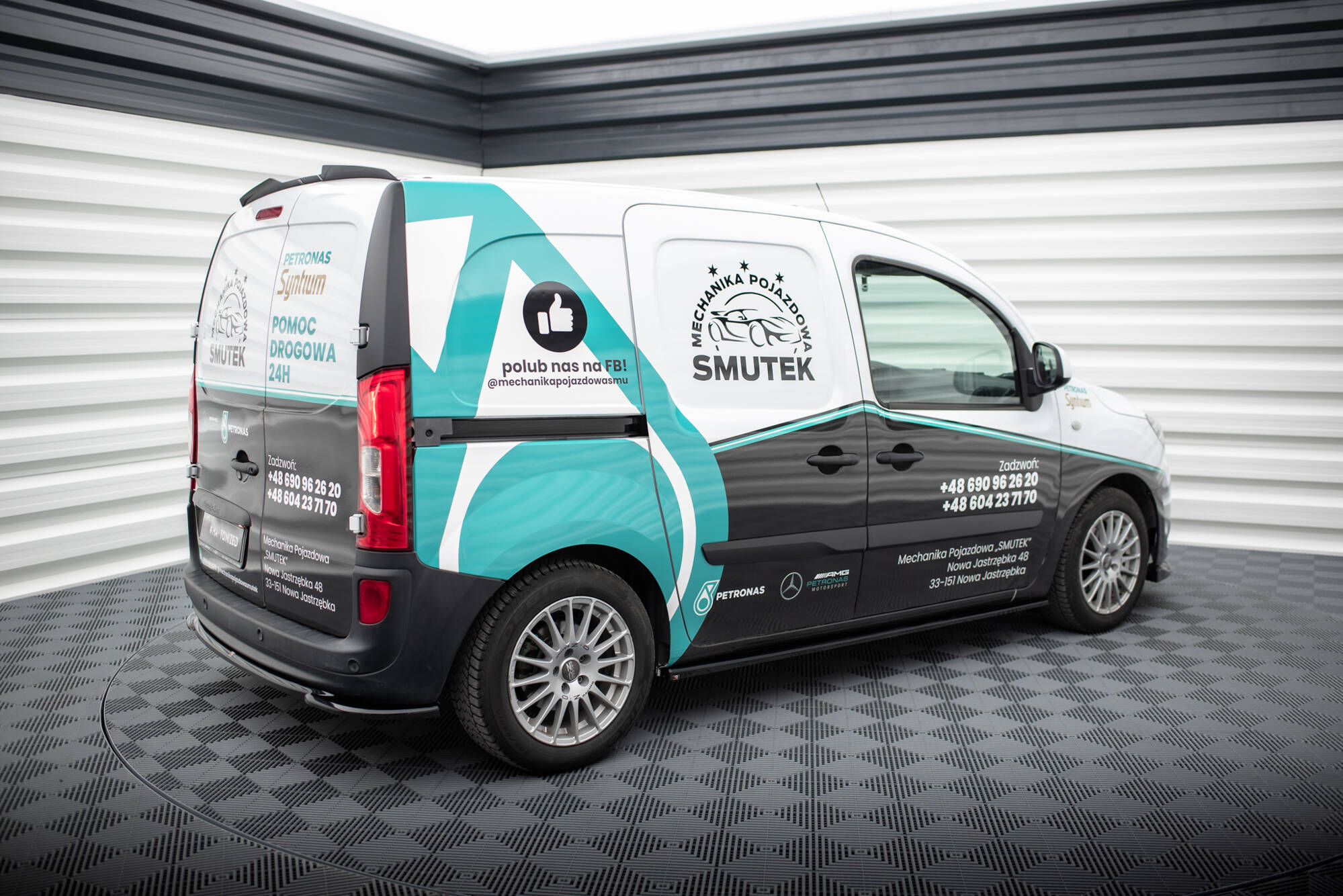 Frontspoiler Lippe, Seitenschweller und Heckdiffusor Mercedes-Benz Citan W415
