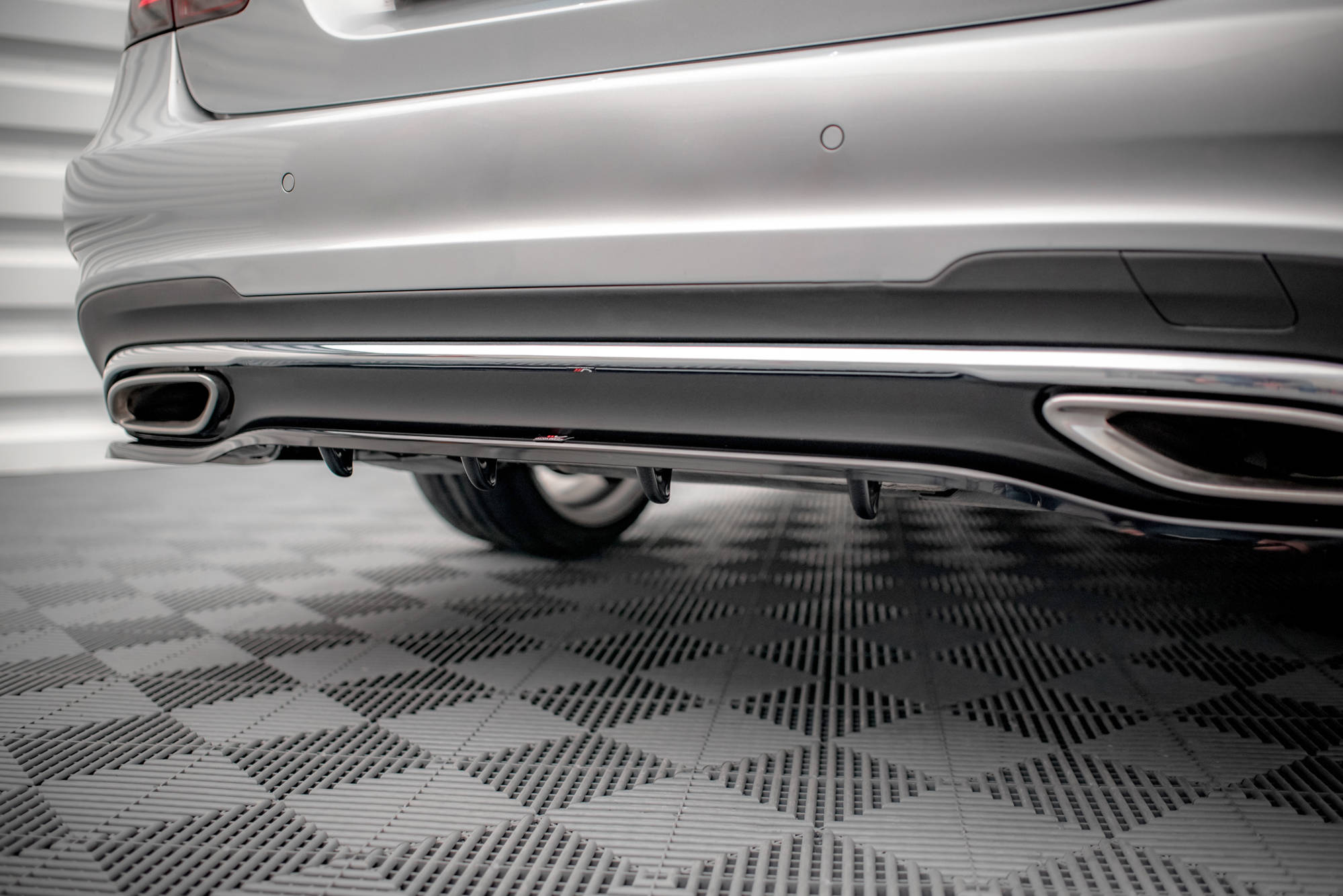 Frontspoiler Lippe Mercedes-Benz E AMG-Line Sedan W212 Facelift