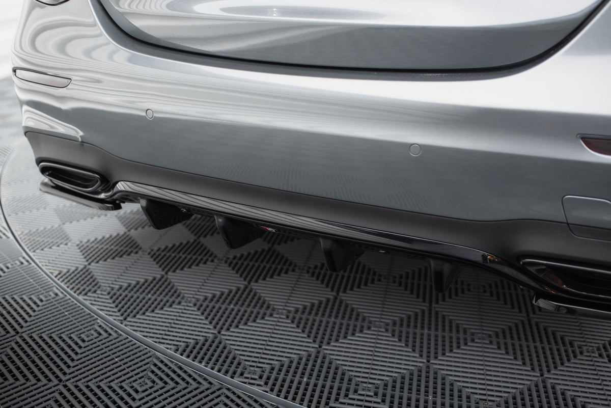 Frontspoiler Lippe, Seitenschweller, Heckdiffusor Mercedes-Benz E Sedan W213 AMG-Line
