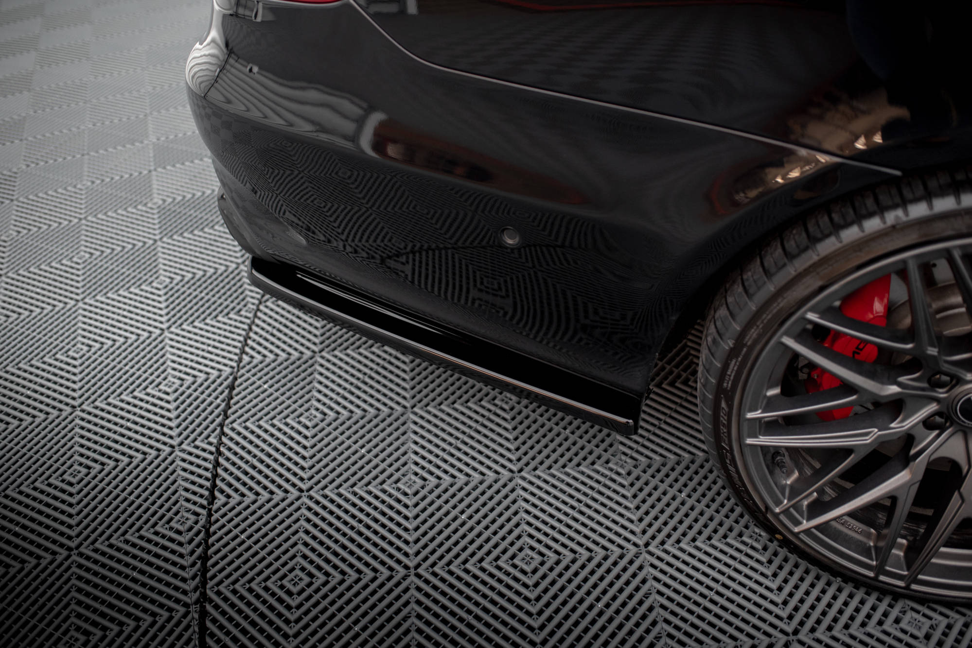 Frontspoiler Lippe Mercedes-Benz E63 AMG Sedan W212 Facelift