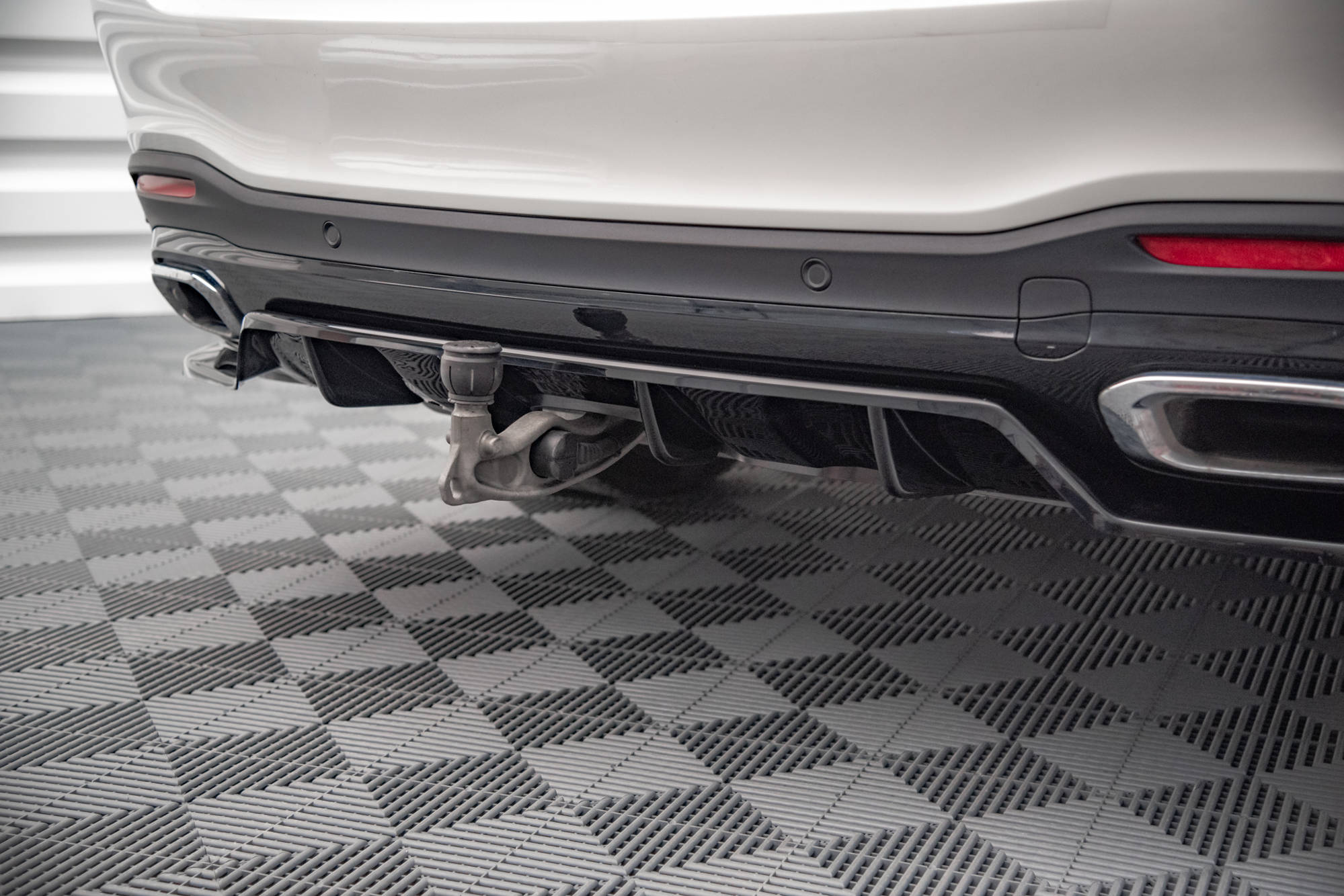 Frontspoiler Lippe, Seitenschweller und Heckdiffusor Satz Mercedes-Benz GLS AMG-Line X167