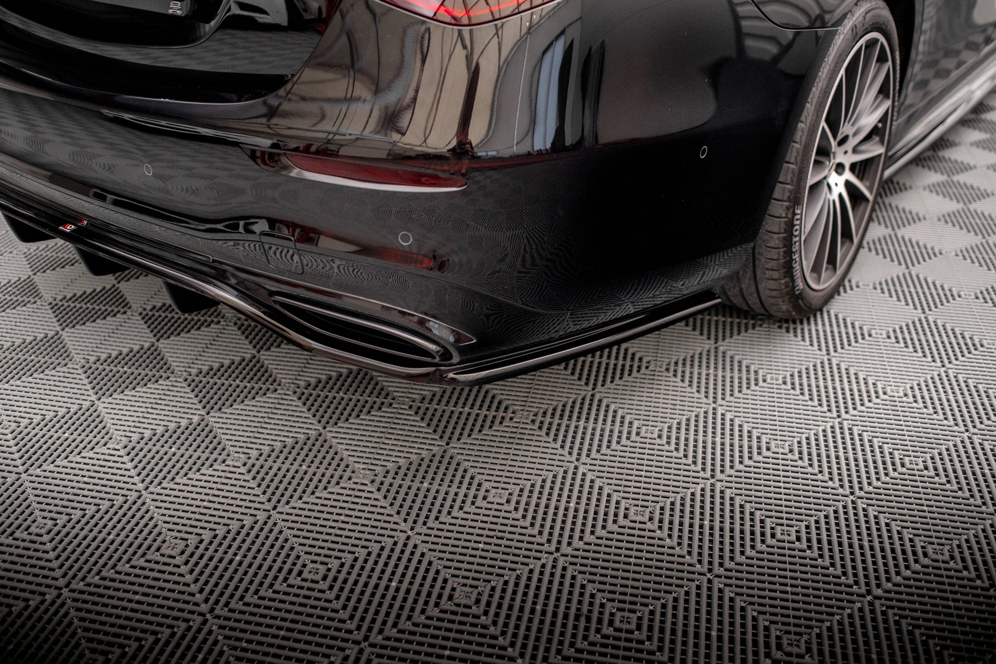 Frontspoiler Lippe, Seitenschweller und Heckdiffusor Mercedes-Benz S AMG-Line W223