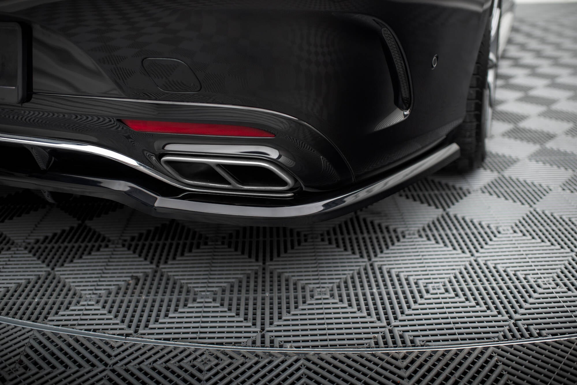 Frontspoiler Lippe & Seitenschweller & Heckdiffusor Mercedes-Benz S Coupe AMG-Line C217 Facelift