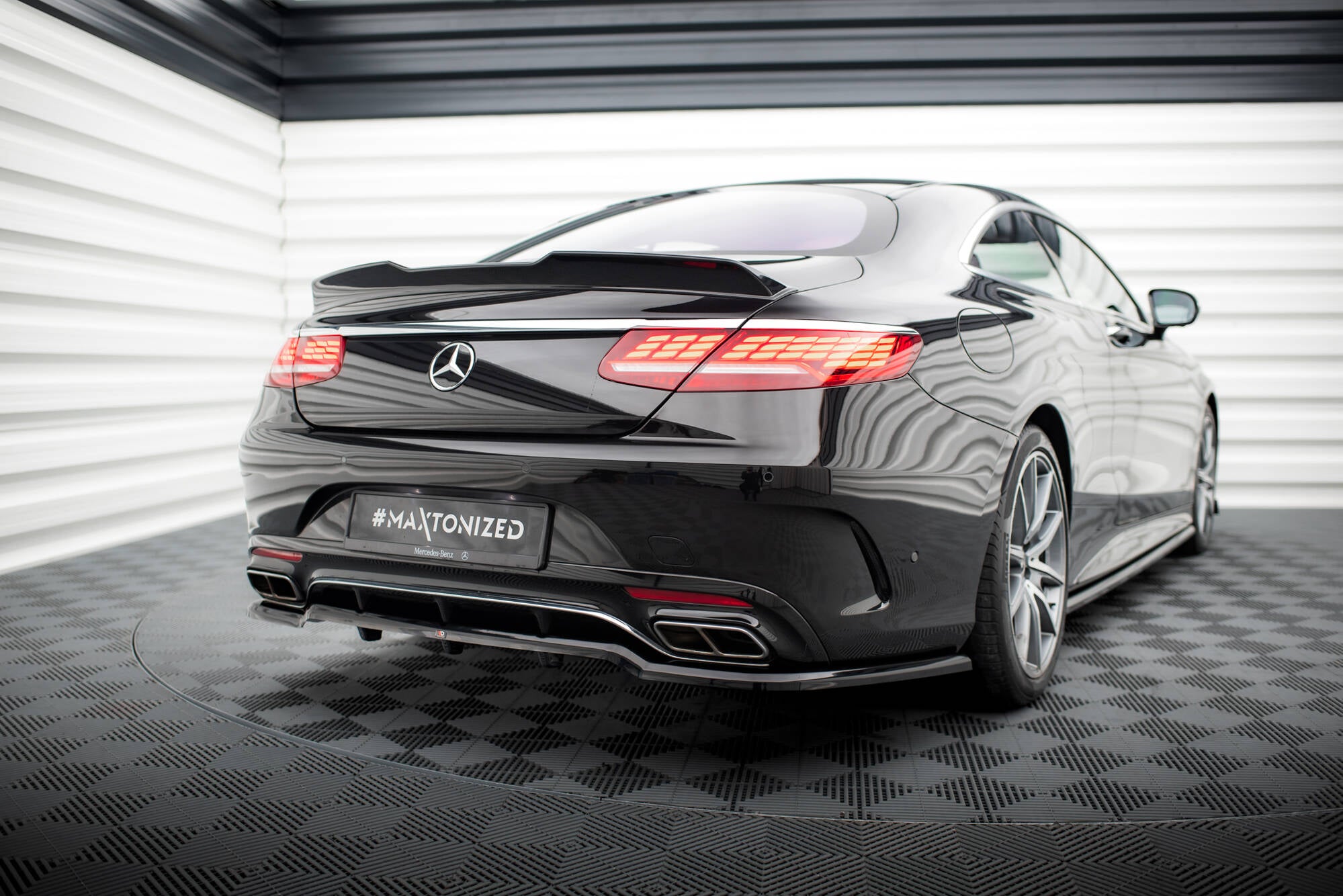 Frontspoiler Lippe & Seitenschweller & Heckdiffusor Mercedes-Benz S Coupe AMG-Line C217 Facelift