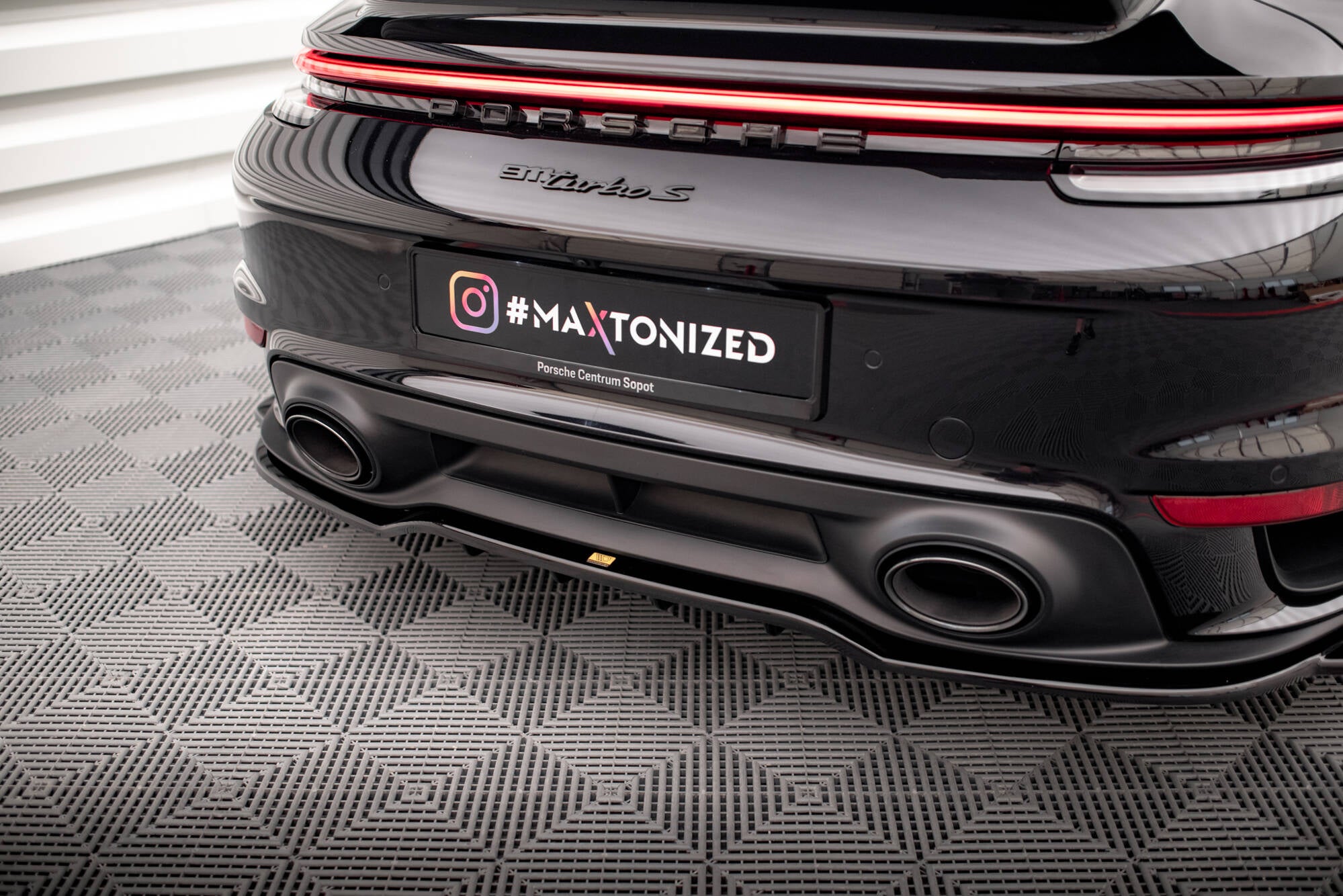 Diffusor Satz Porsche 911 Turbo S 992