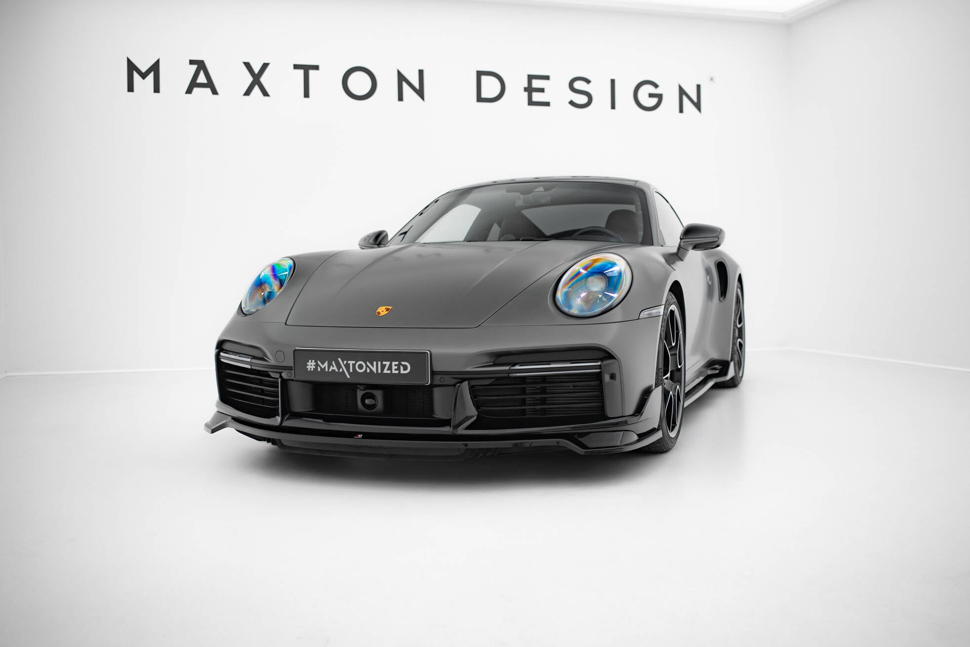 Frontspoiler Lippe, Seitenschweller und Heckdiffusor Satz Porsche 911 Turbo S Sport Package 992