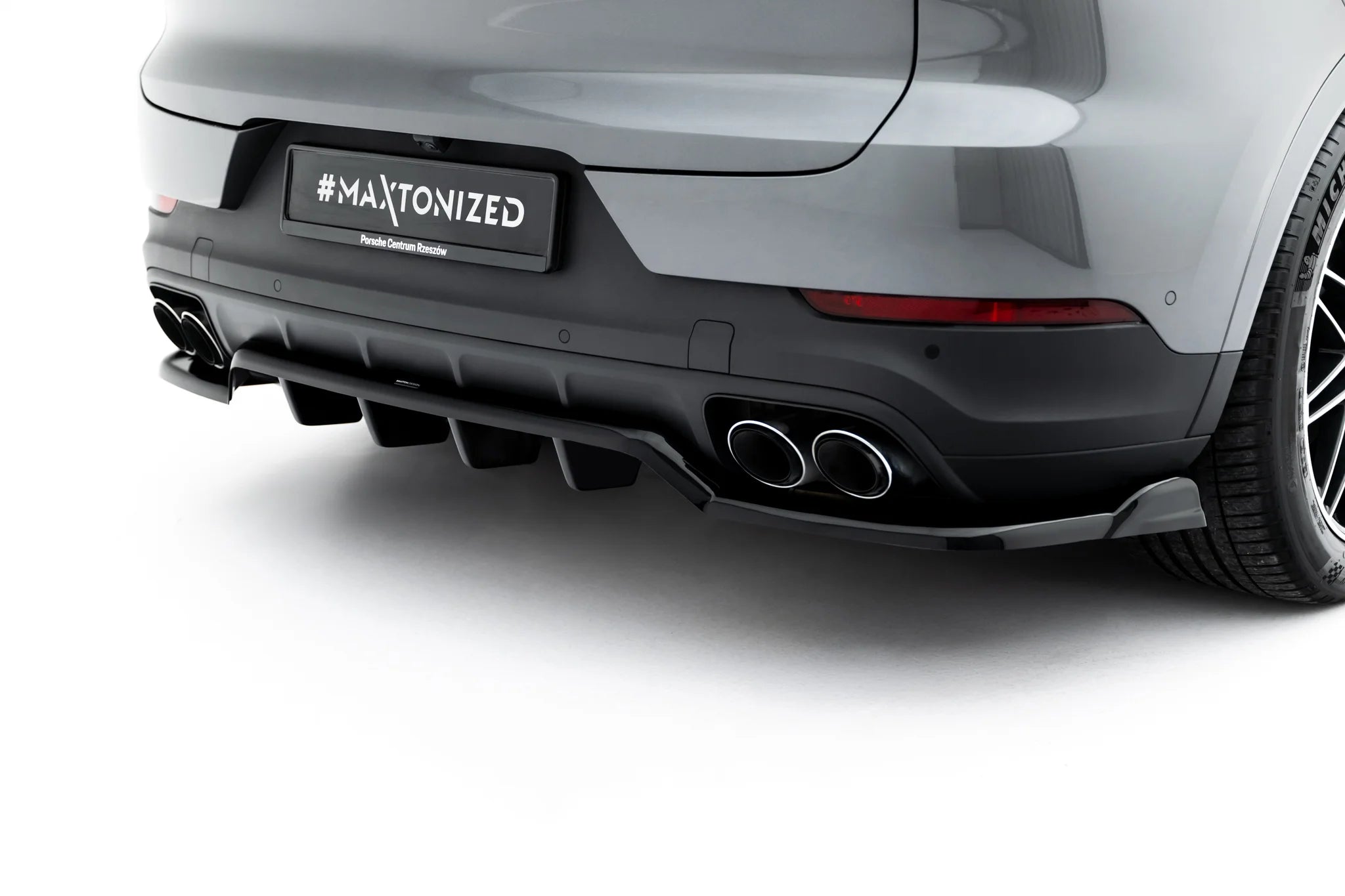 Frontspoiler Lippe, Seitenschweller, Heckdiffusor Porsche Cayenne SUV MK3 Facelift