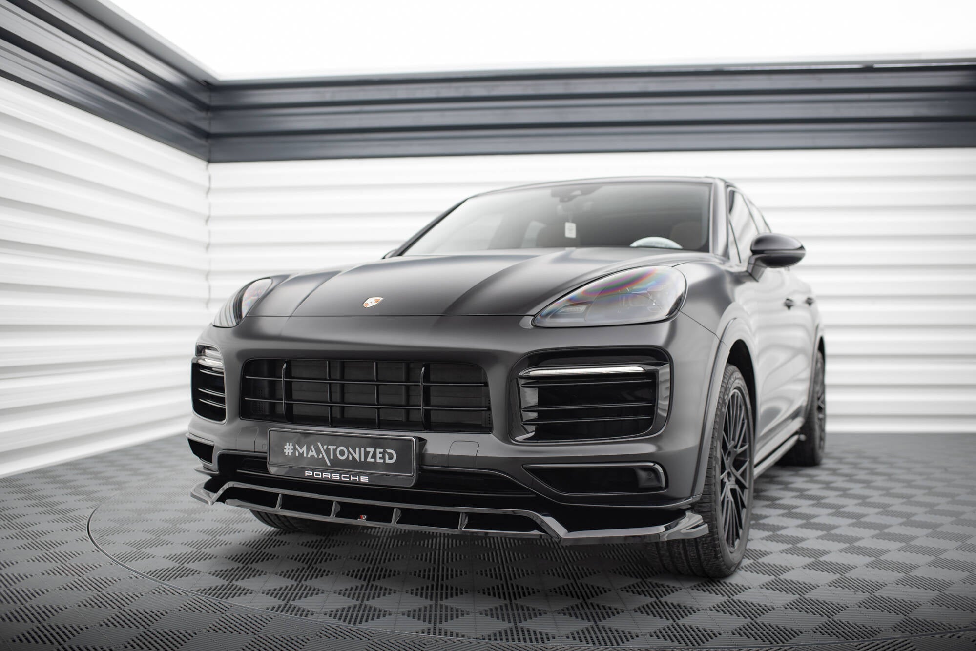 Frontspoiler Lippe Porsche Cayenne SUV Sport Design Mk3
