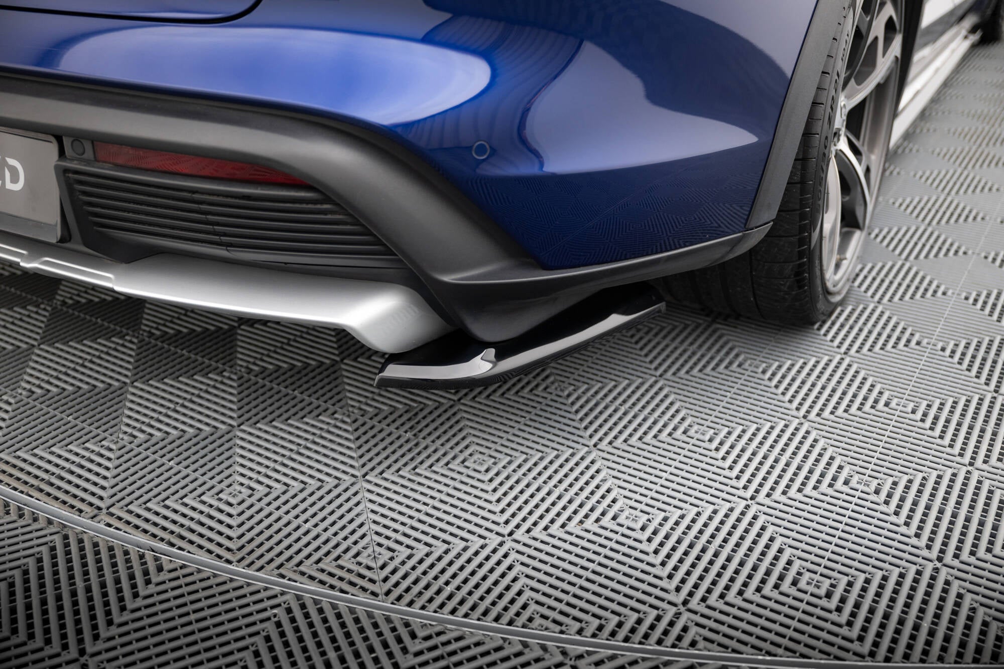 Frontspoiler Lippe Porsche Taycan Cross Turismo 4S